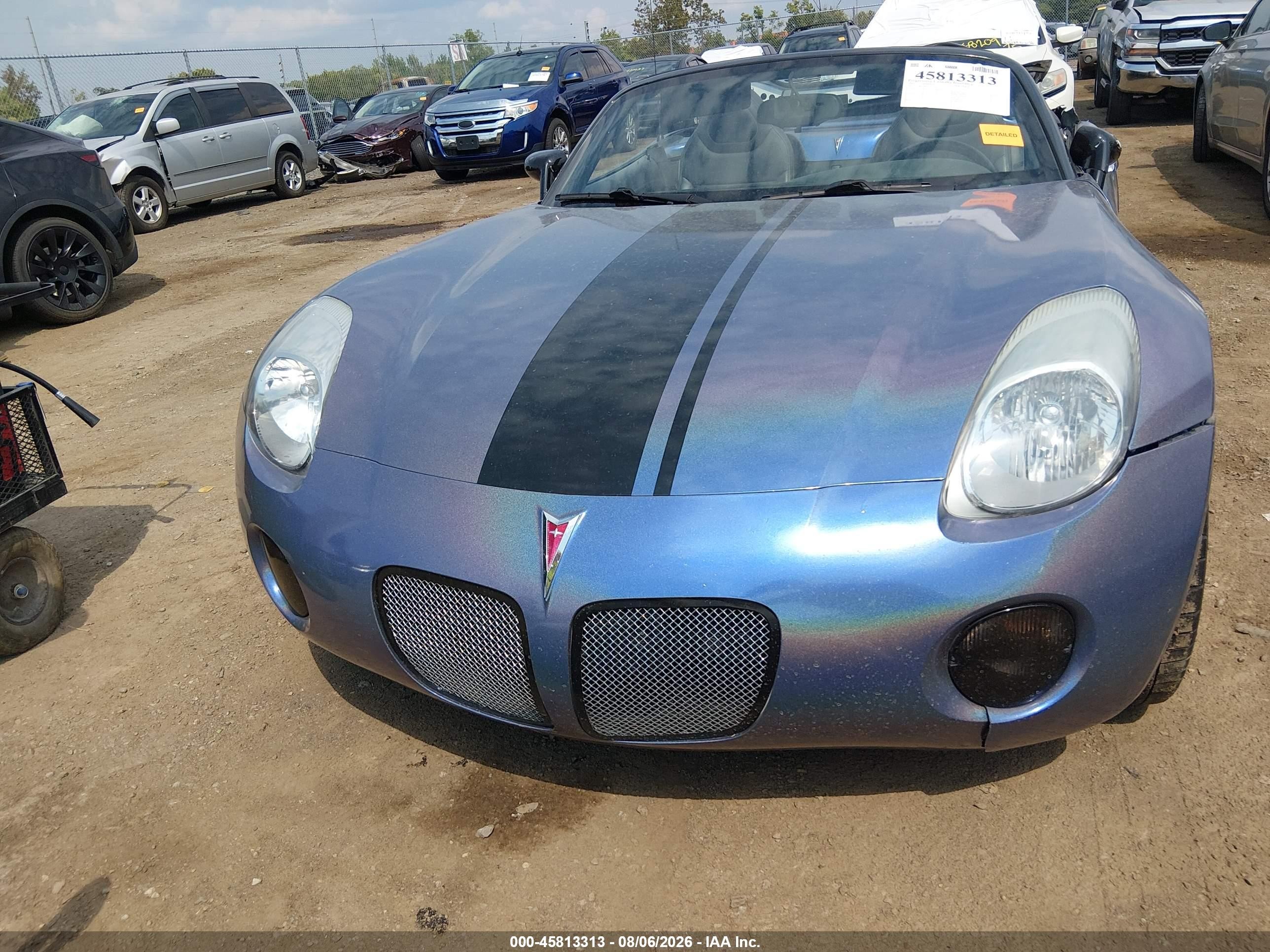 2007 Pontiac Solstice   Blue vin: 1G2MB35B97Y137378