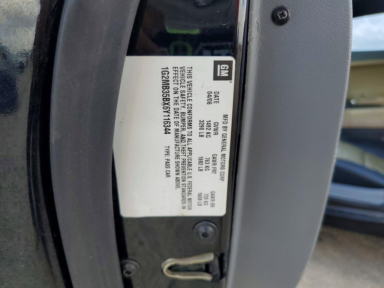 2006 Pontiac Solstice Черный vin: 1G2MB35BX6Y116344