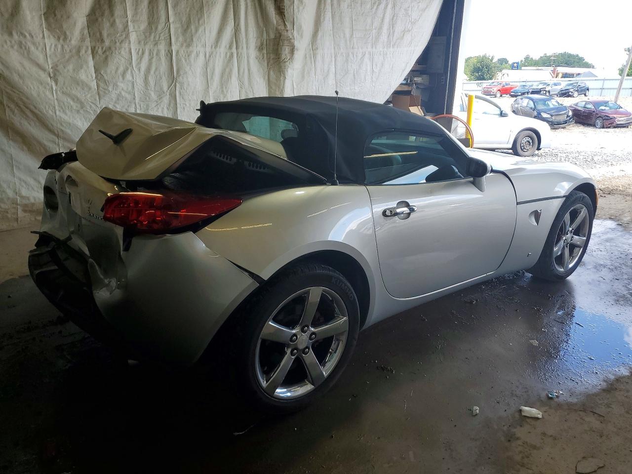 2007 Pontiac Solstice Silver vin: 1G2MB35BX7Y125224