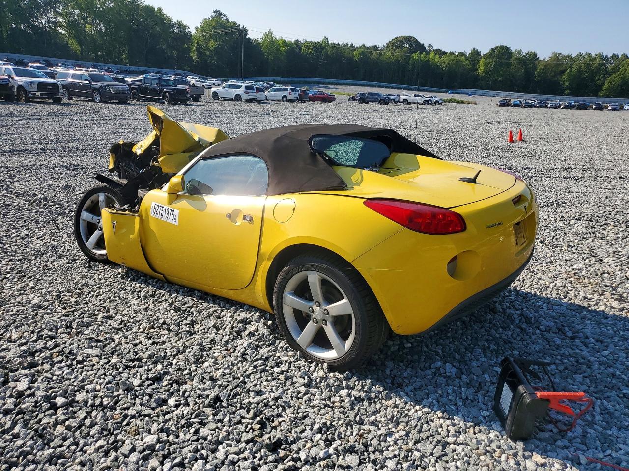 2008 Pontiac Solstice Convertible Yellow vin: 1G2MC35B08Y122296