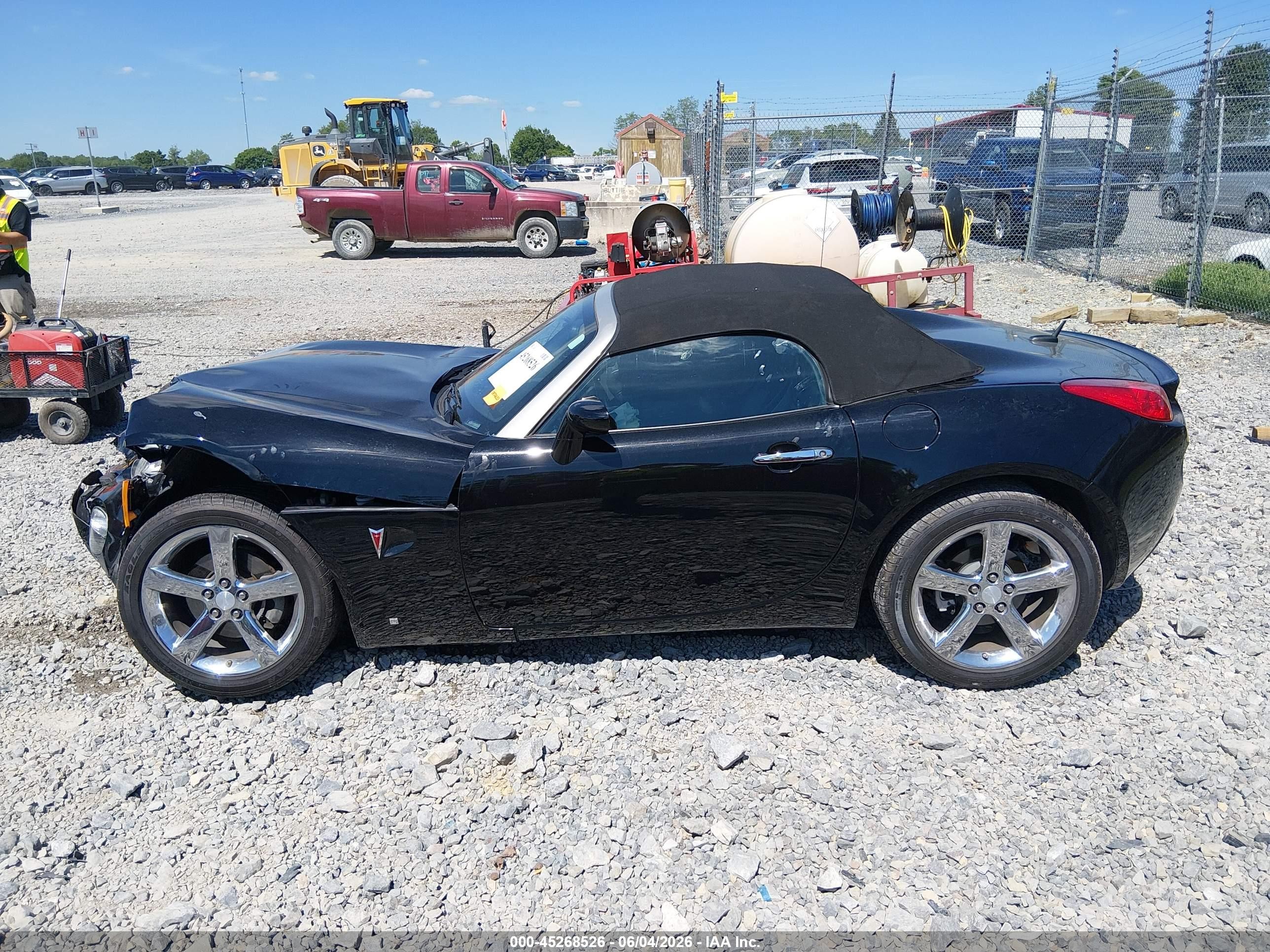 2008 Pontiac Solstice   Black vin: 1G2MC35B58Y126361