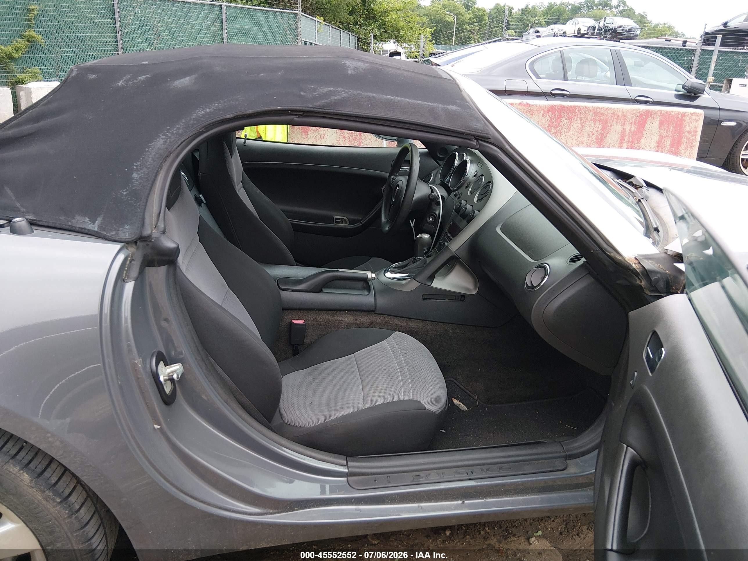 2008 Pontiac Solstice   Gray vin: 1G2MC35B98Y114553