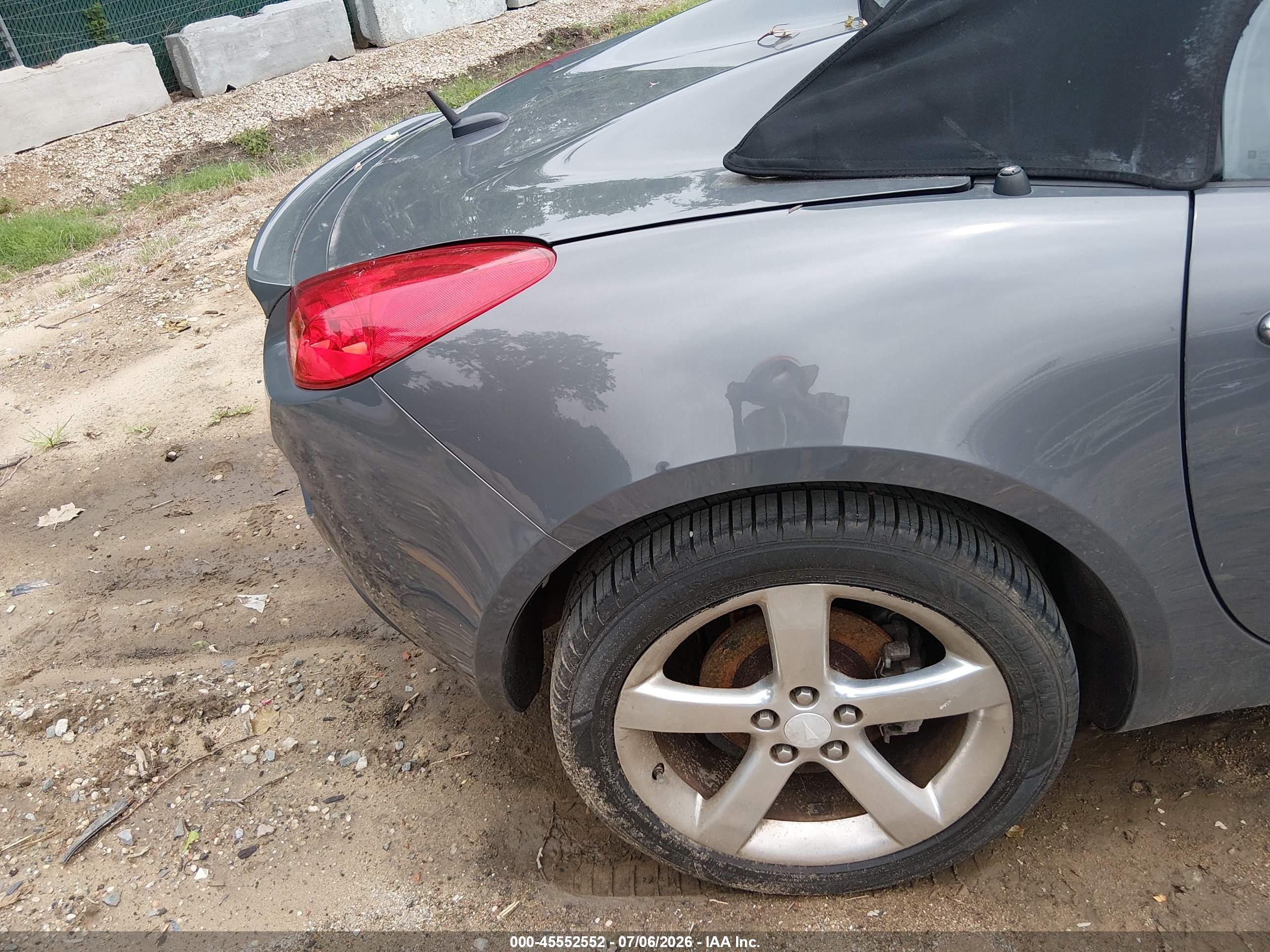 2008 Pontiac Solstice   Gray vin: 1G2MC35B98Y114553