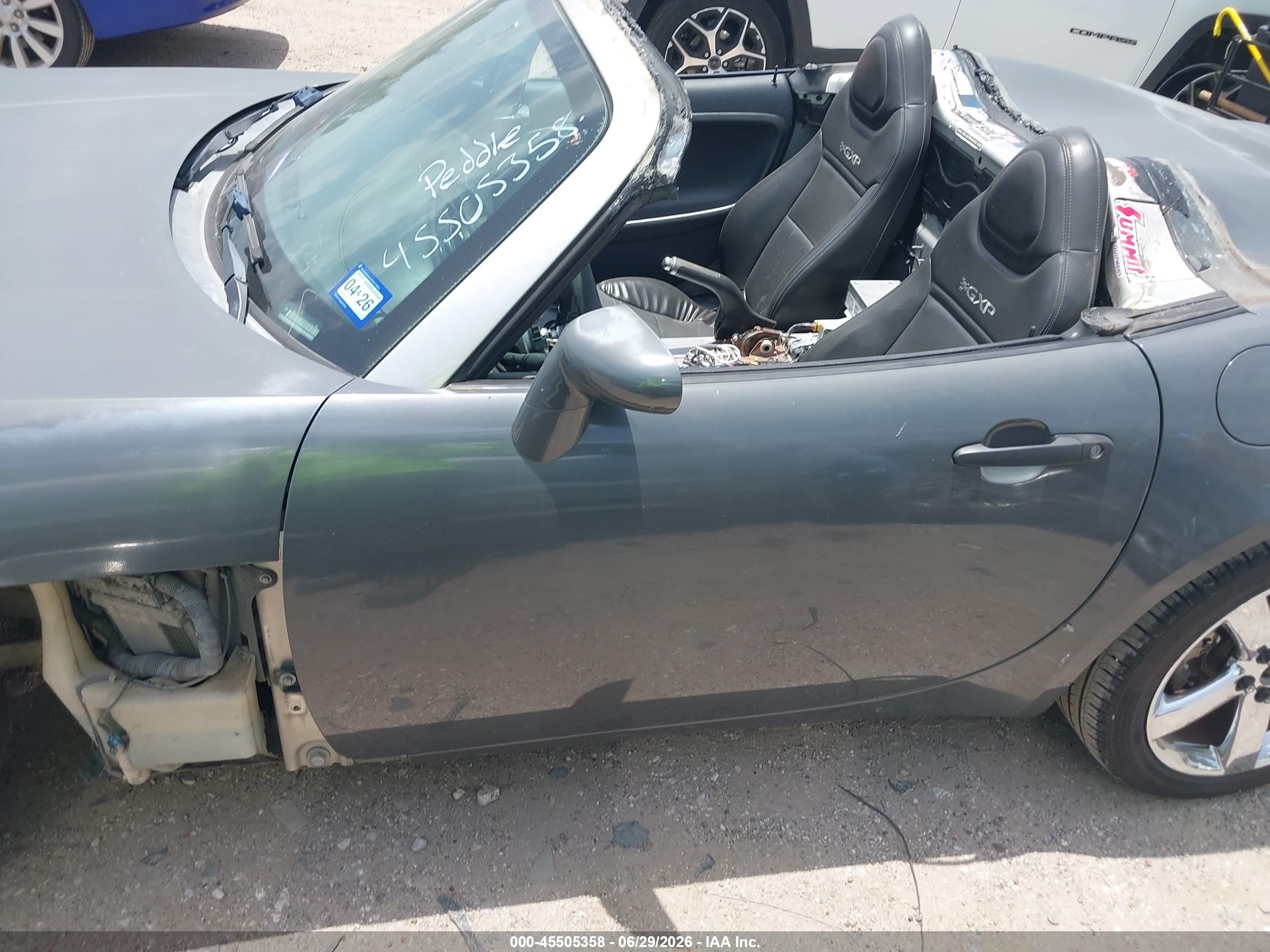2008 Pontiac Solstice Gxp Gray vin: 1G2MF35X18Y113495