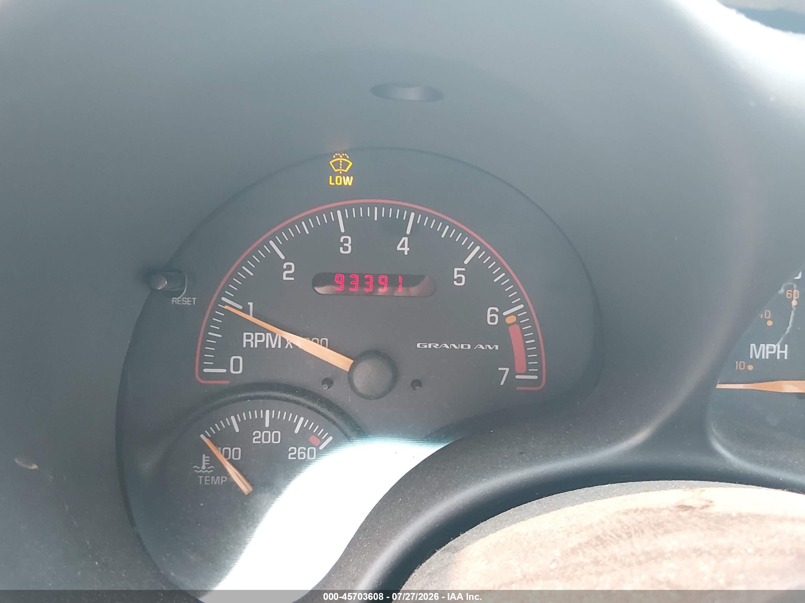 2002 Pontiac Grand Am Se Silver vin: 1G2NE12F82C223861