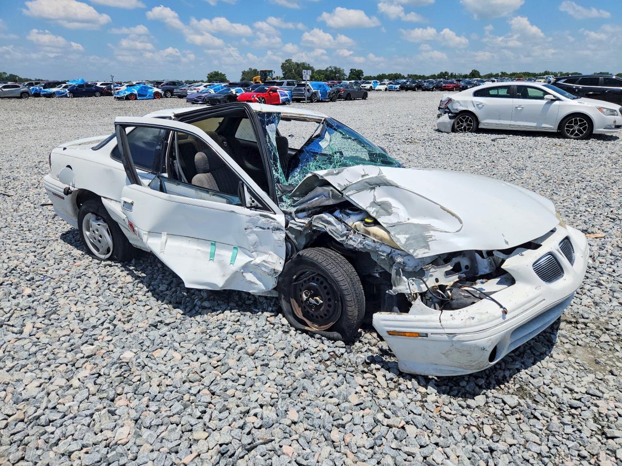 1998 Pontiac Grand Am Se White vin: 1G2NE12M1WC712493
