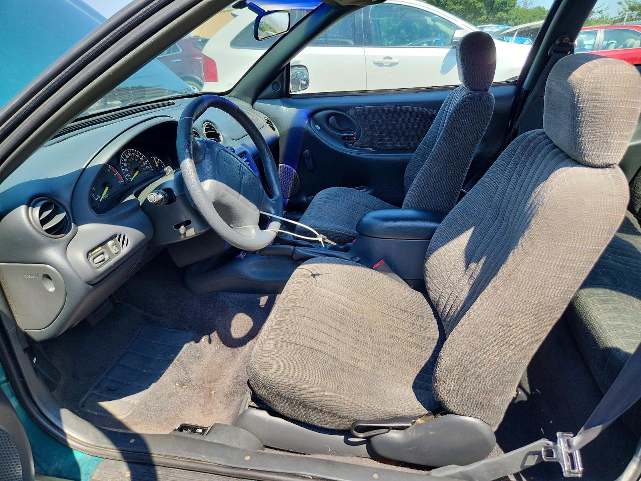 1998 Pontiac Grand Am Se Зеленый vin: 1G2NE12T2WC766411