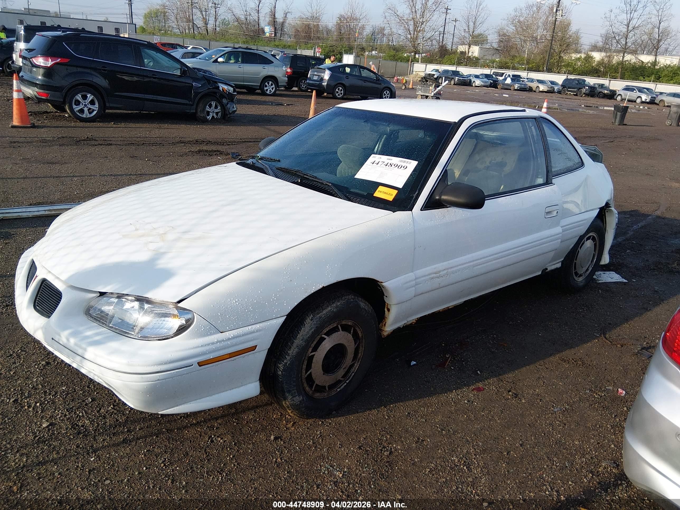 1997 Pontiac Grand Am Se White vin: 1G2NE12T4VC781815