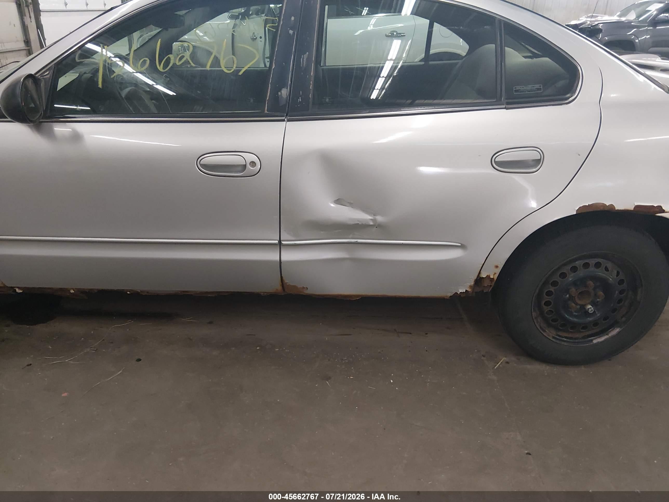 2005 Pontiac Grand Am Se Silver vin: 1G2NE52E25M134607