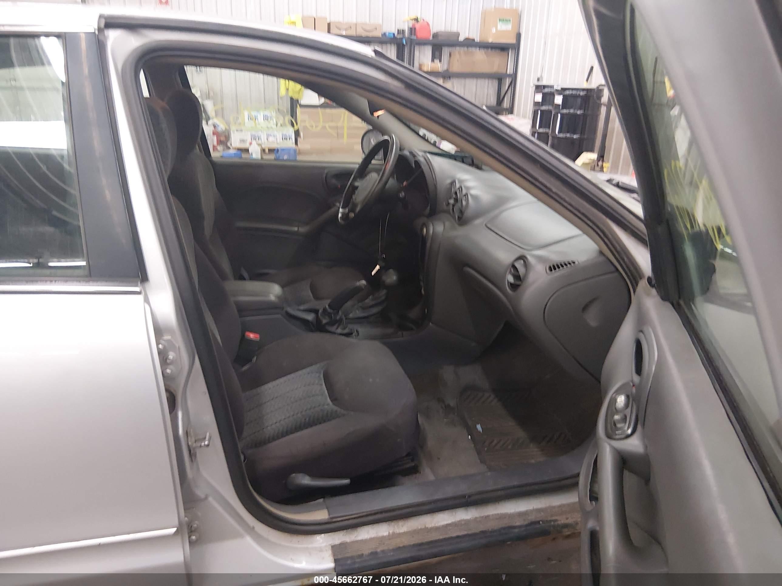 2005 Pontiac Grand Am Se Silver vin: 1G2NE52E25M134607