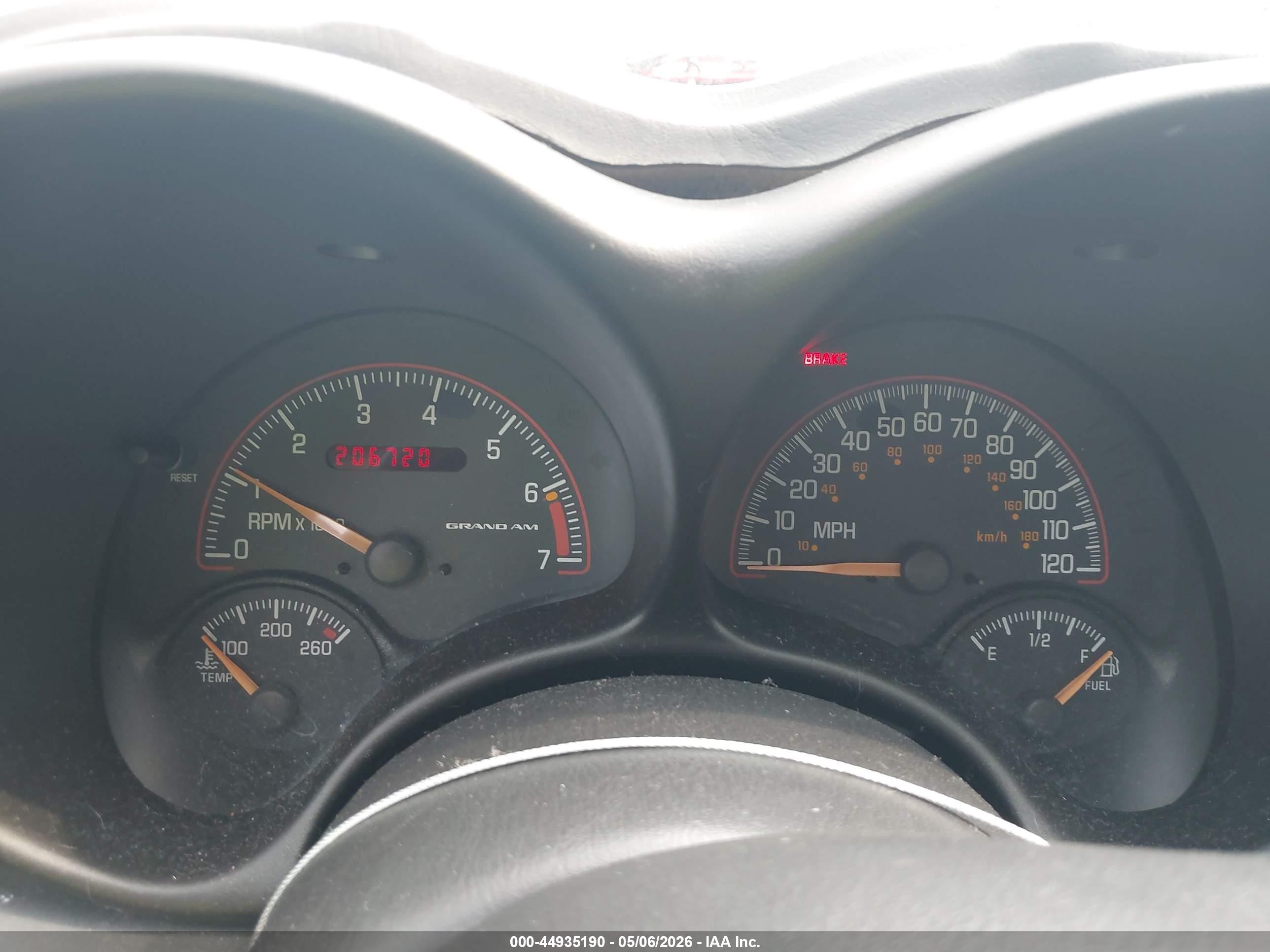 2005 Pontiac Grand Am Se Белый vin: 1G2NE52E35M123759