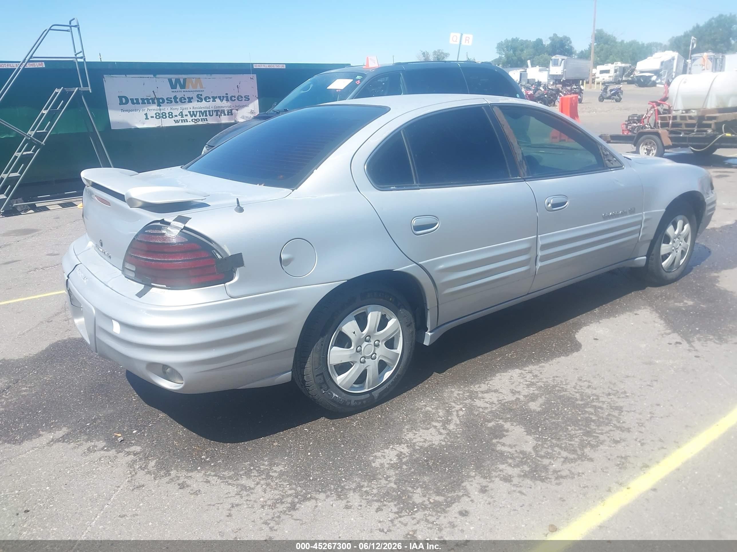1999 Pontiac Grand Am Se2 Silver vin: 1G2NE52E5XC558744
