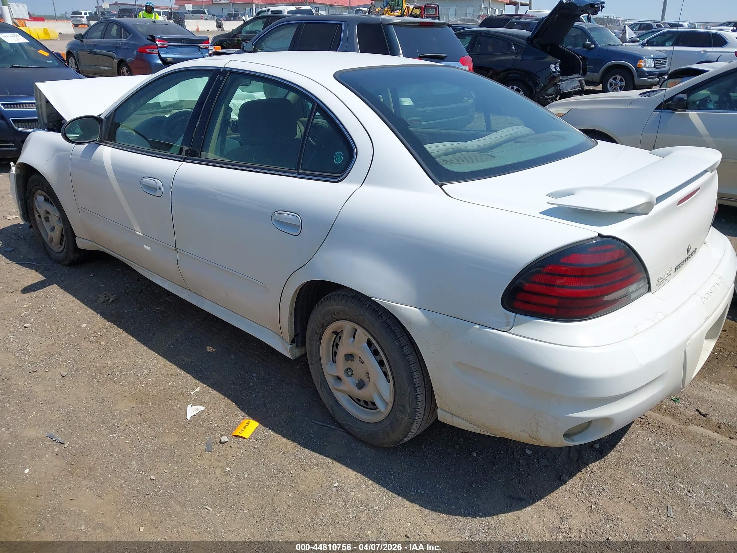 2005 Pontiac Grand Am Se White vin: 1G2NE52E65M156593