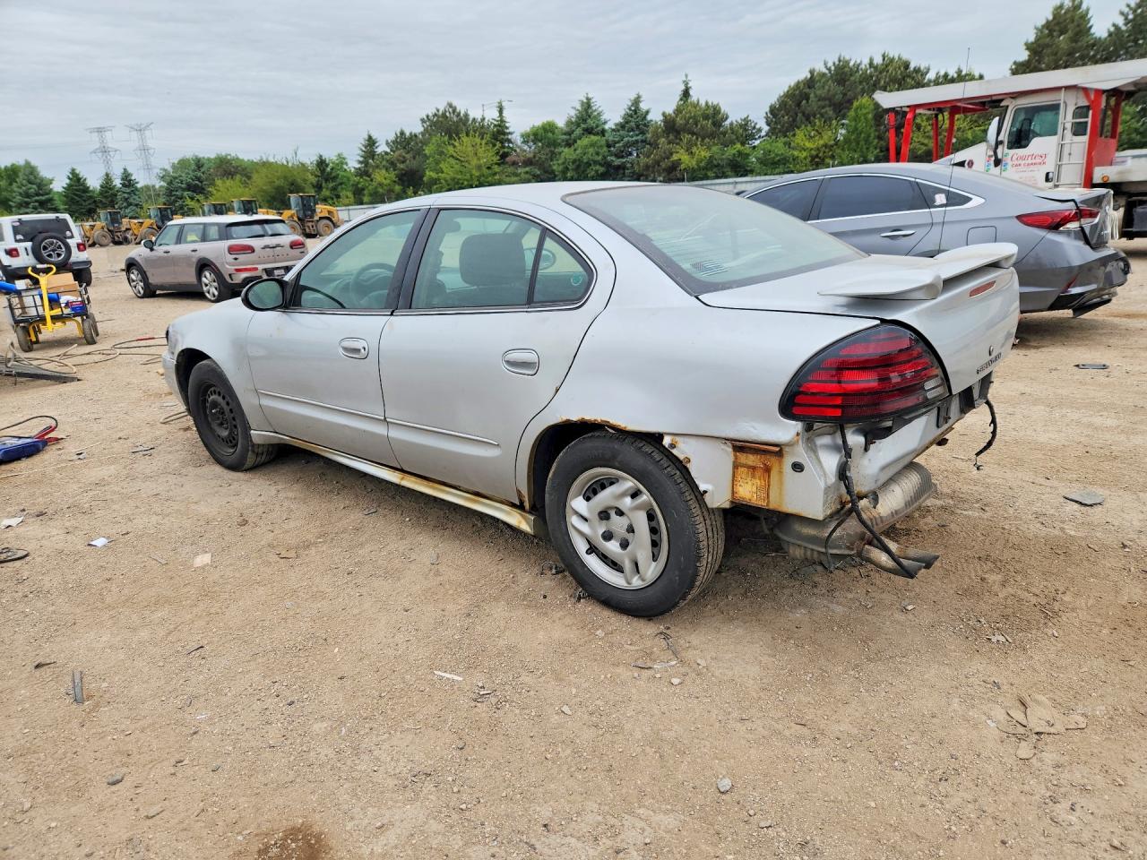 2005 Pontiac Grand Am Se Silver vin: 1G2NE52E85M192348