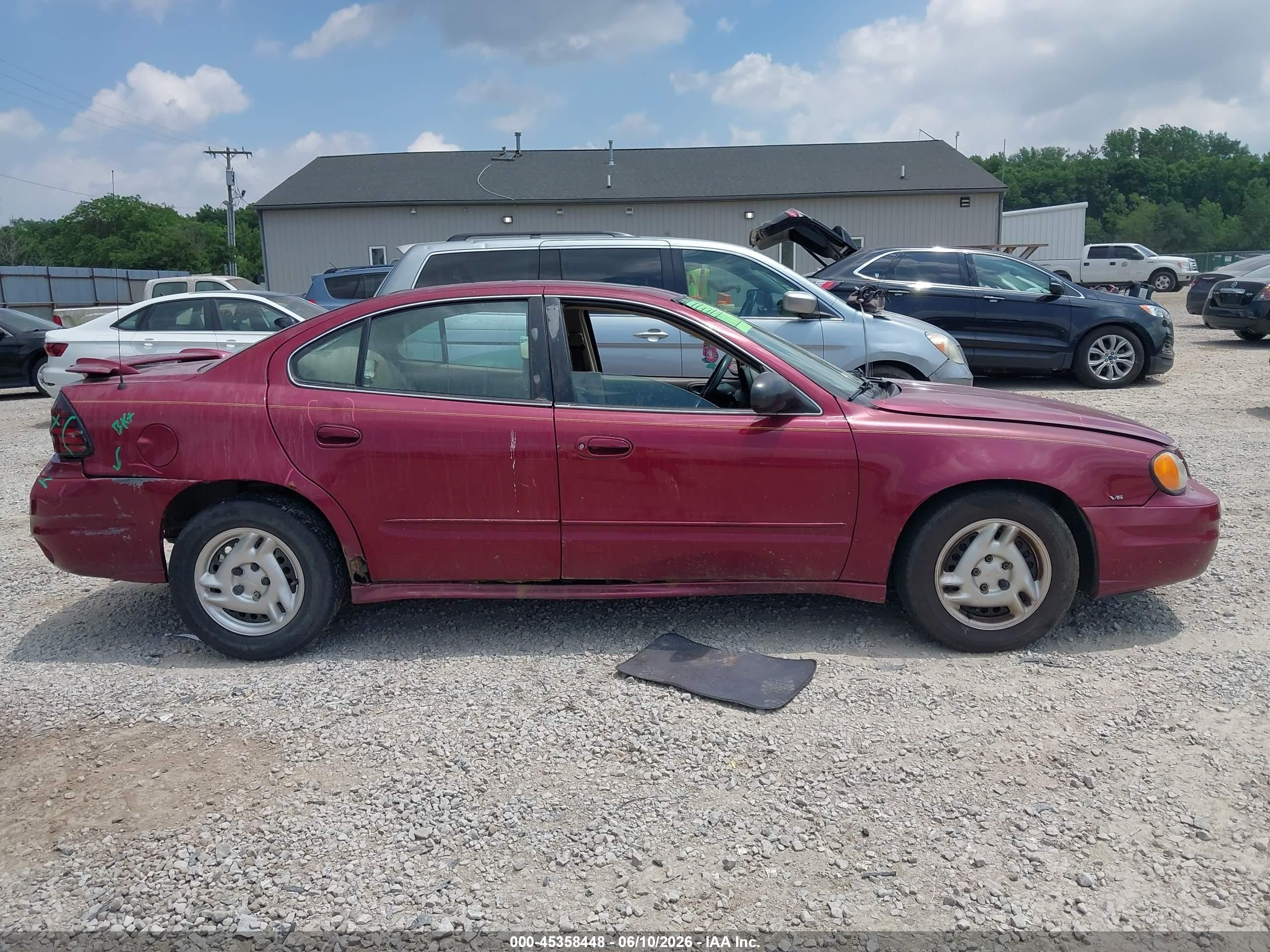 2005 Pontiac Grand Am Se Темно-бордовый vin: 1G2NE52E95M250628
