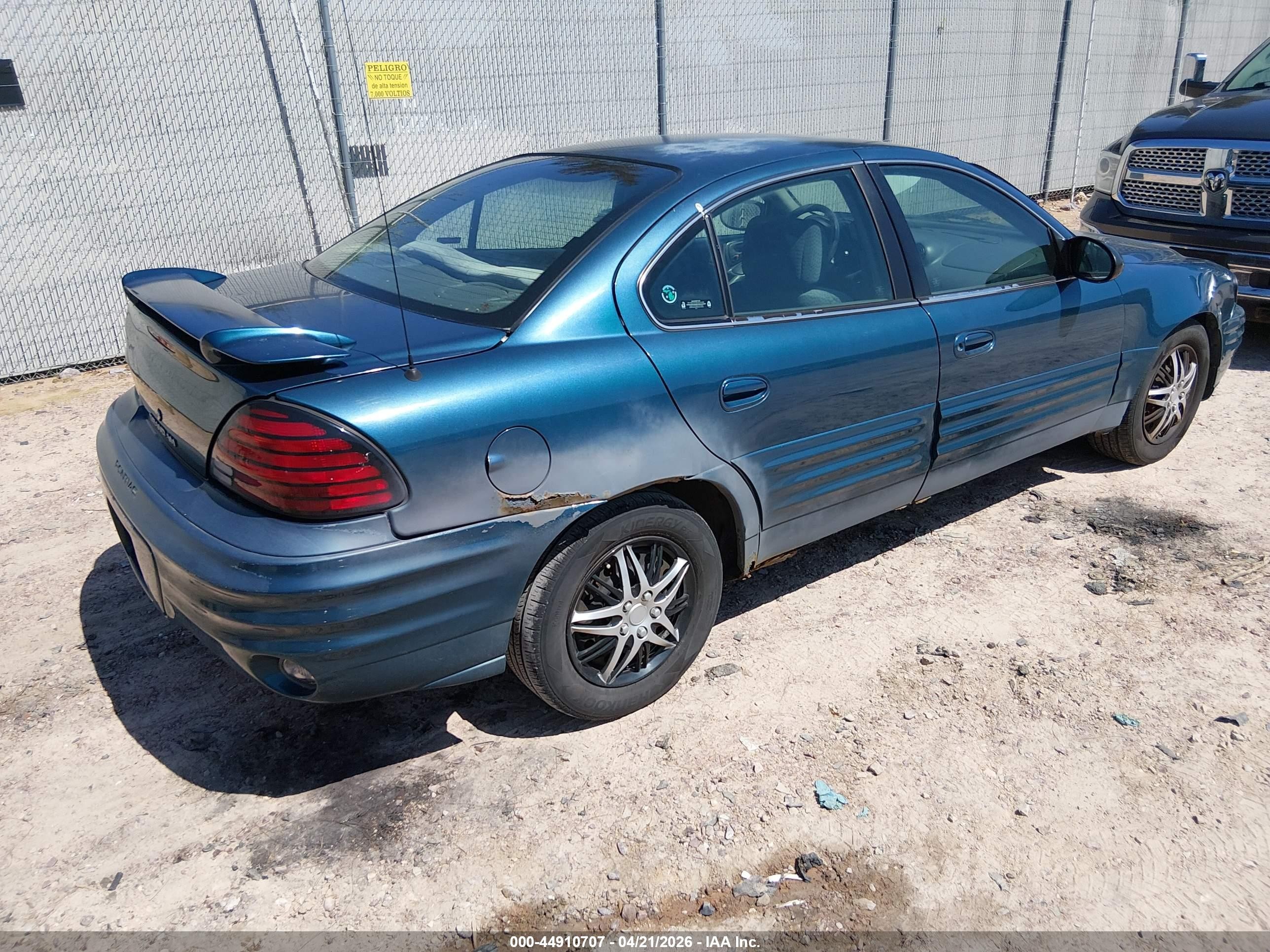 2002 Pontiac Grand Am Se Green vin: 1G2NE52F02C266792