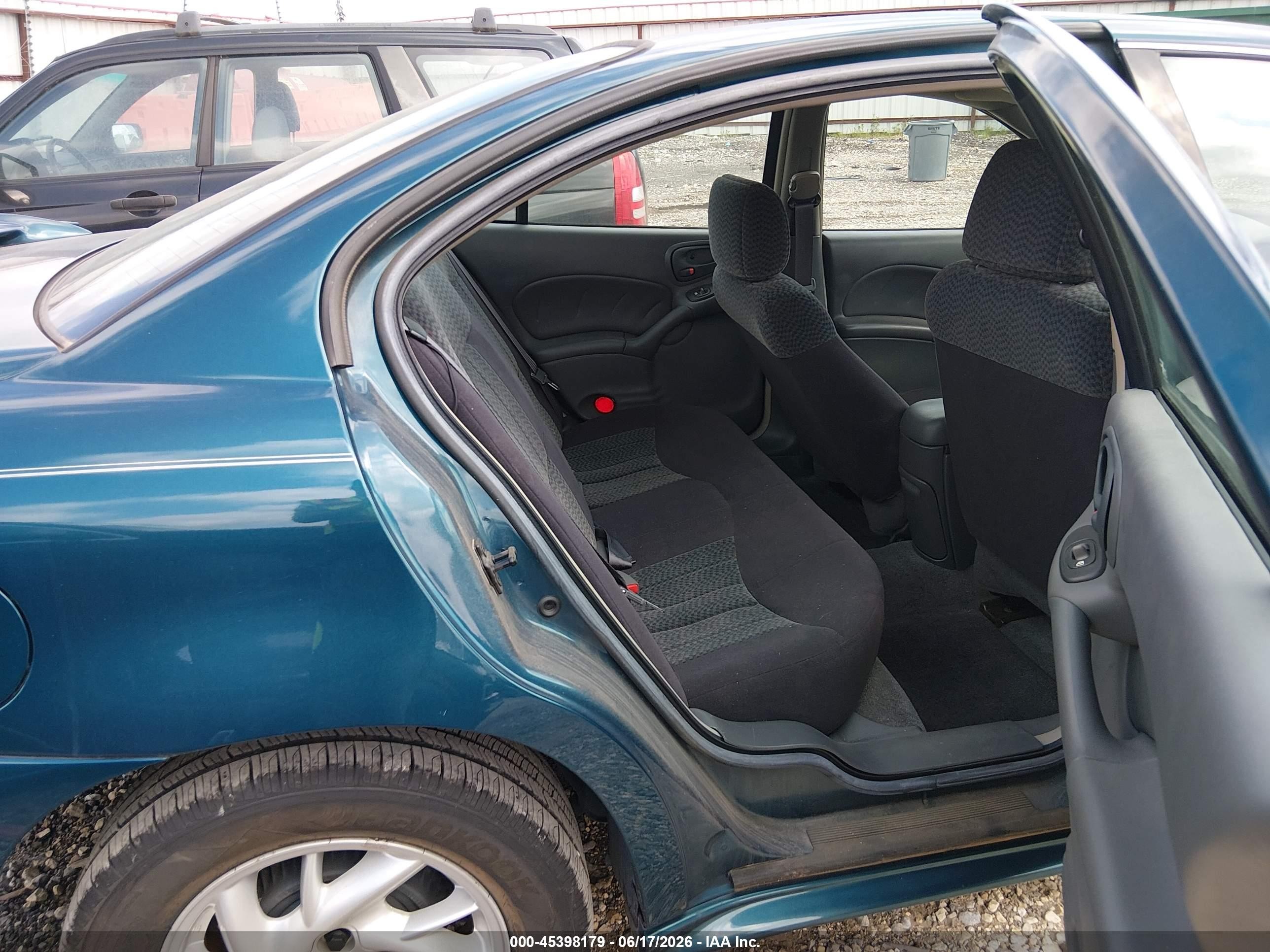 2003 Pontiac Grand Am Se Blue vin: 1G2NE52F03C314678