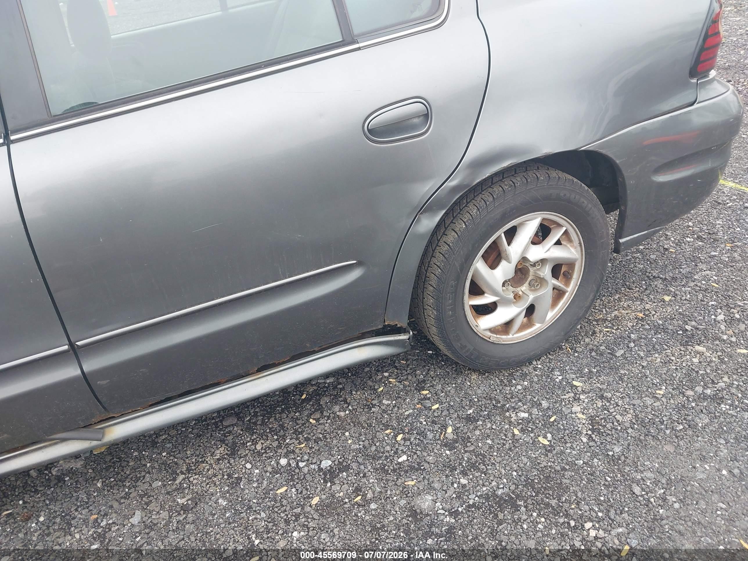 2003 Pontiac Grand Am Se Gray vin: 1G2NE52F23C258033