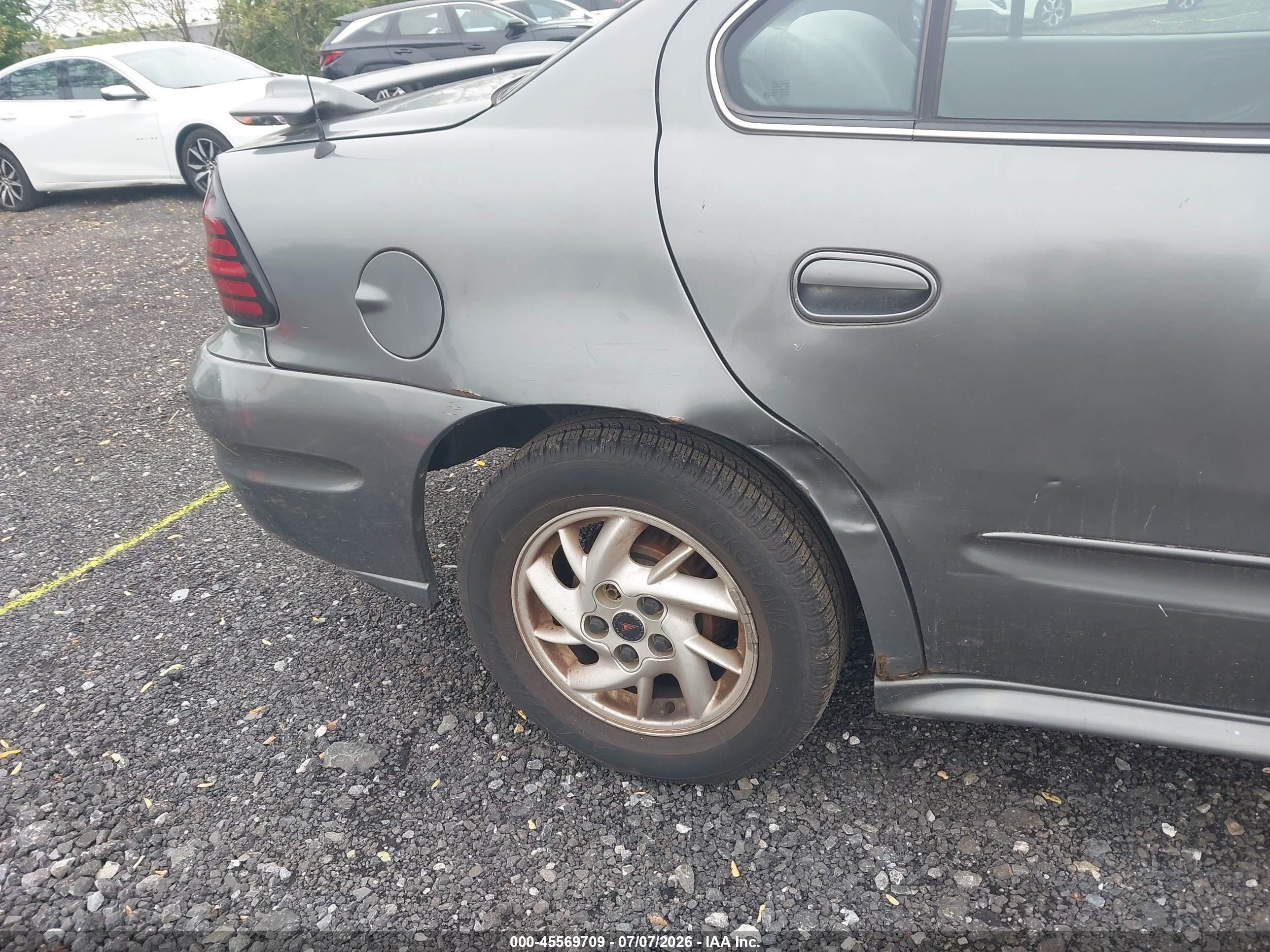 2003 Pontiac Grand Am Se Gray vin: 1G2NE52F23C258033