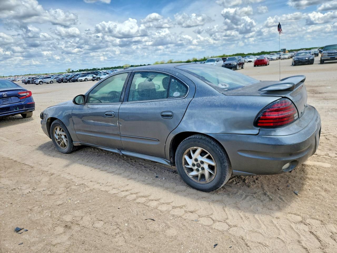 2004 Pontiac Grand Am Se Серый vin: 1G2NE52F34M518550
