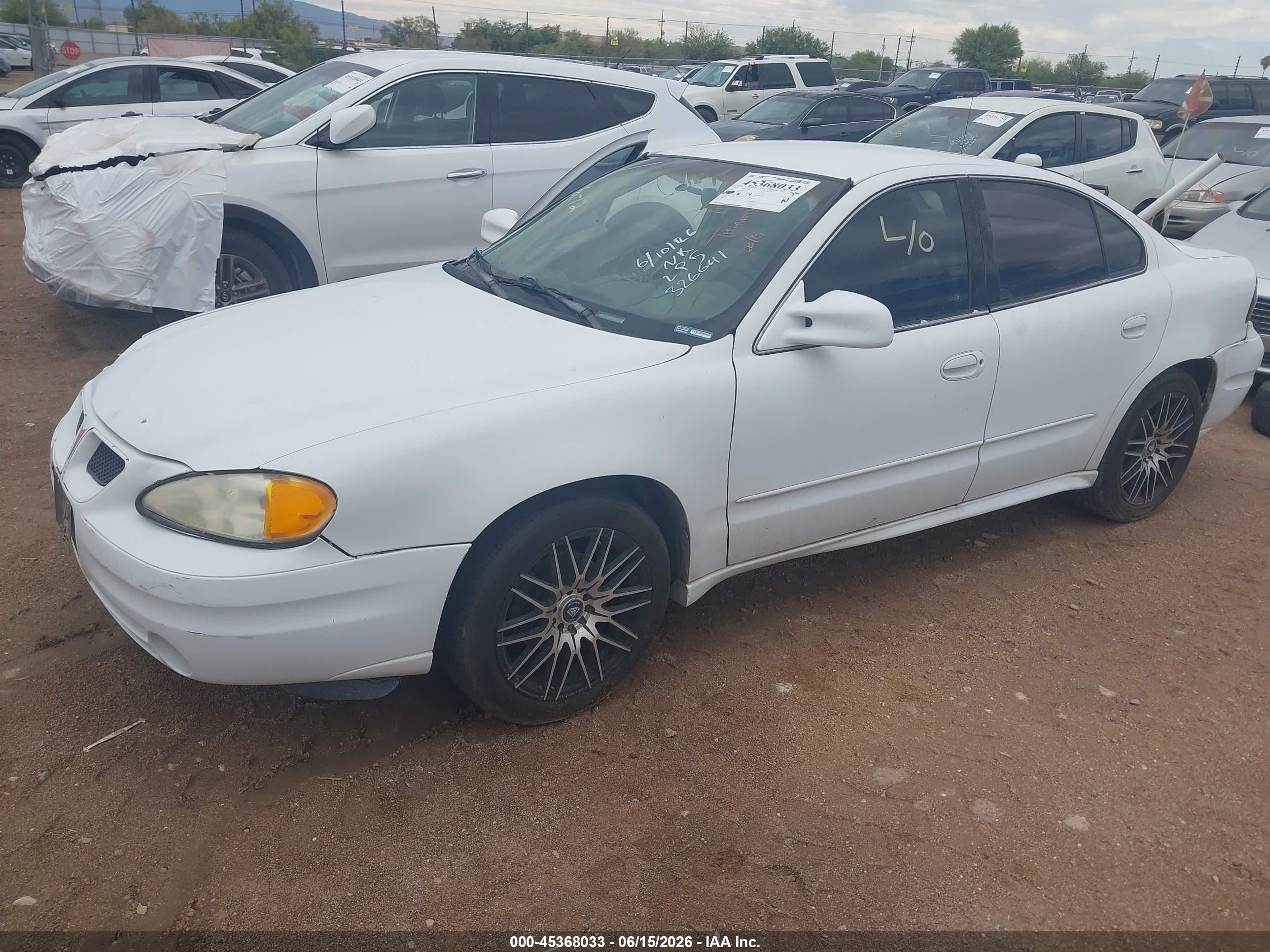2003 Pontiac Grand Am Se White vin: 1G2NE52F43C326641