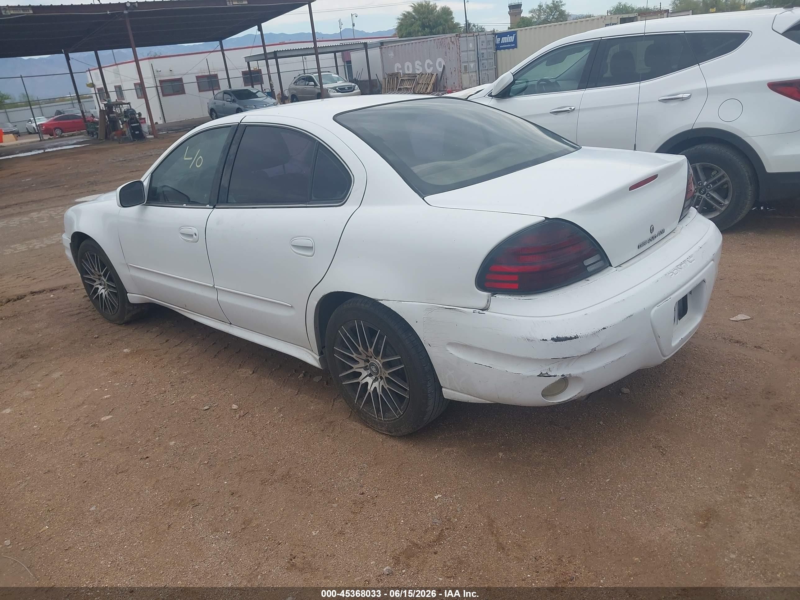 2003 Pontiac Grand Am Se White vin: 1G2NE52F43C326641