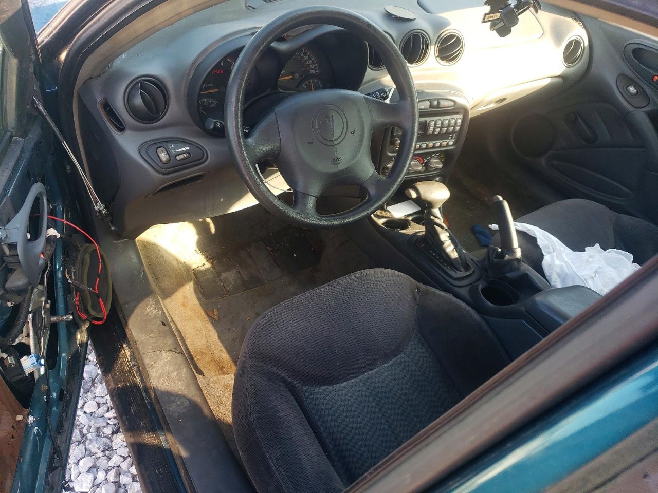 2002 Pontiac Grand Am Se Зеленый vin: 1G2NE52F82C155388