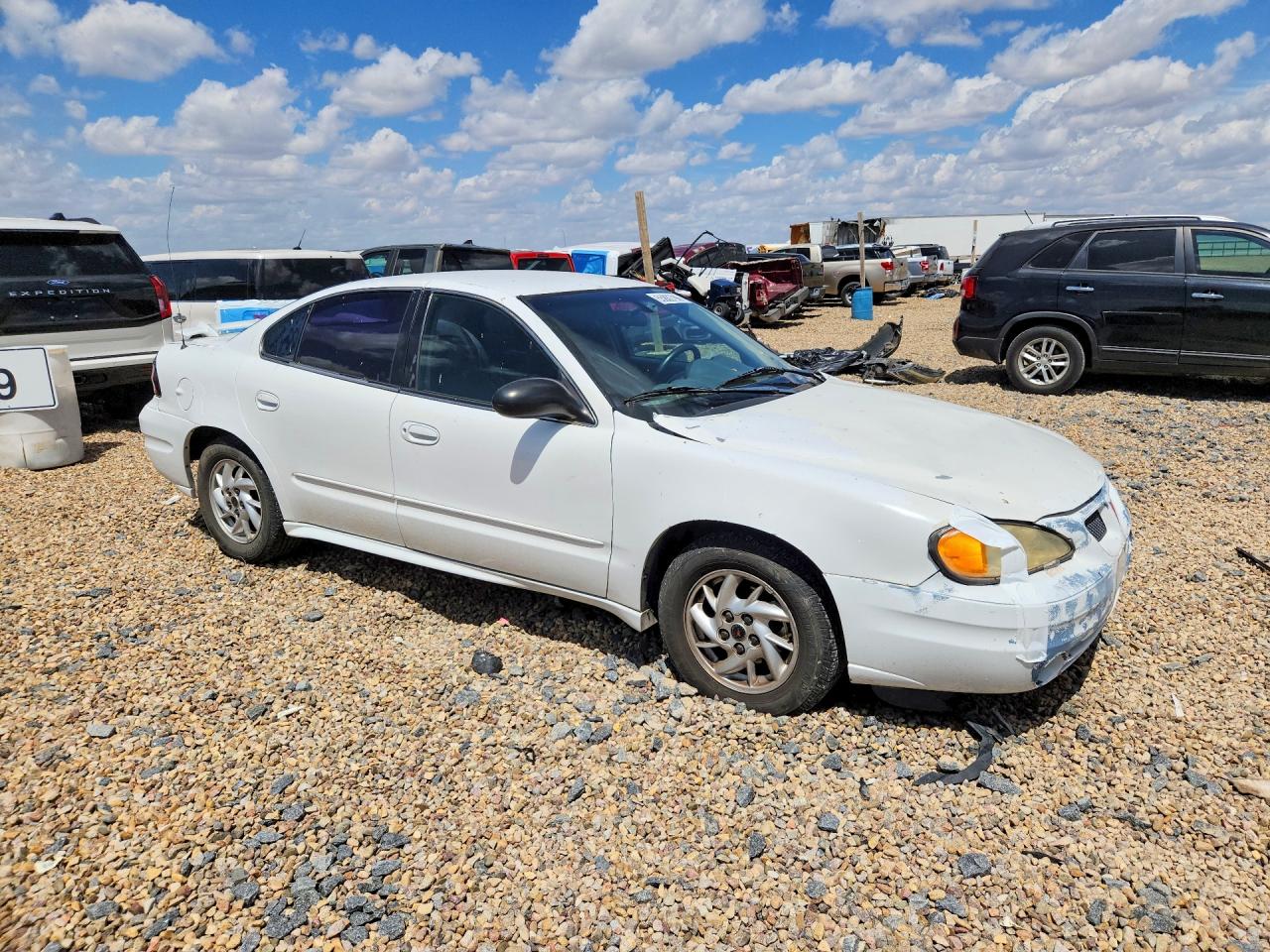 2004 Pontiac Grand Am Se White vin: 1G2NE52F94C163597