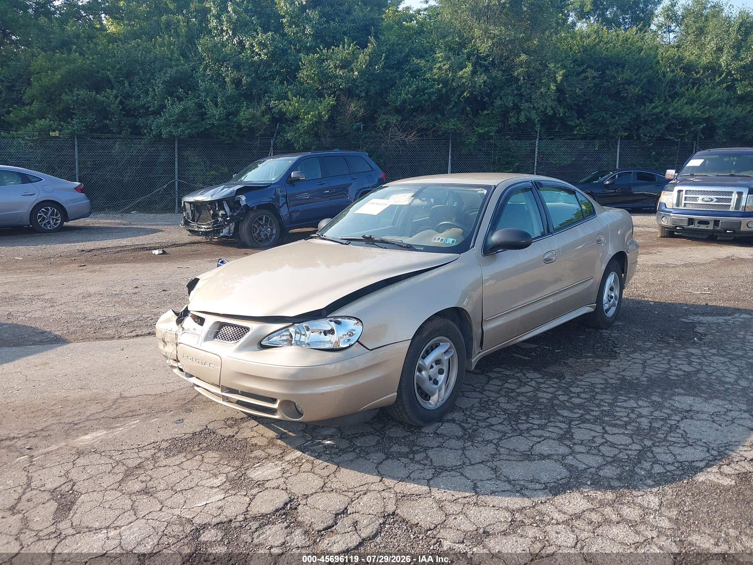 2004 Pontiac Grand Am Se Золотой vin: 1G2NE52F94M700379