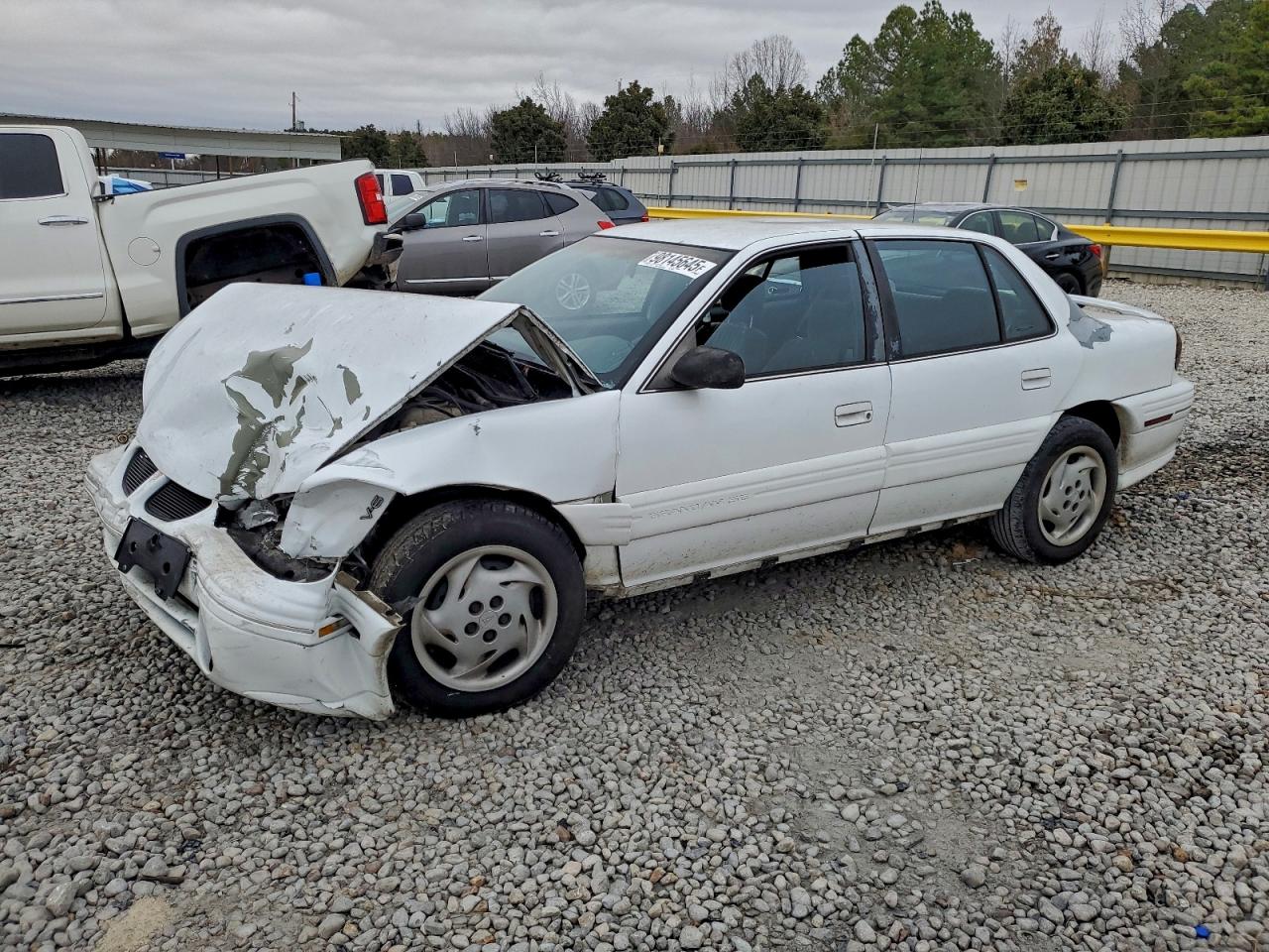 1998 Pontiac Grand Am Se White vin: 1G2NE52M2WM526933