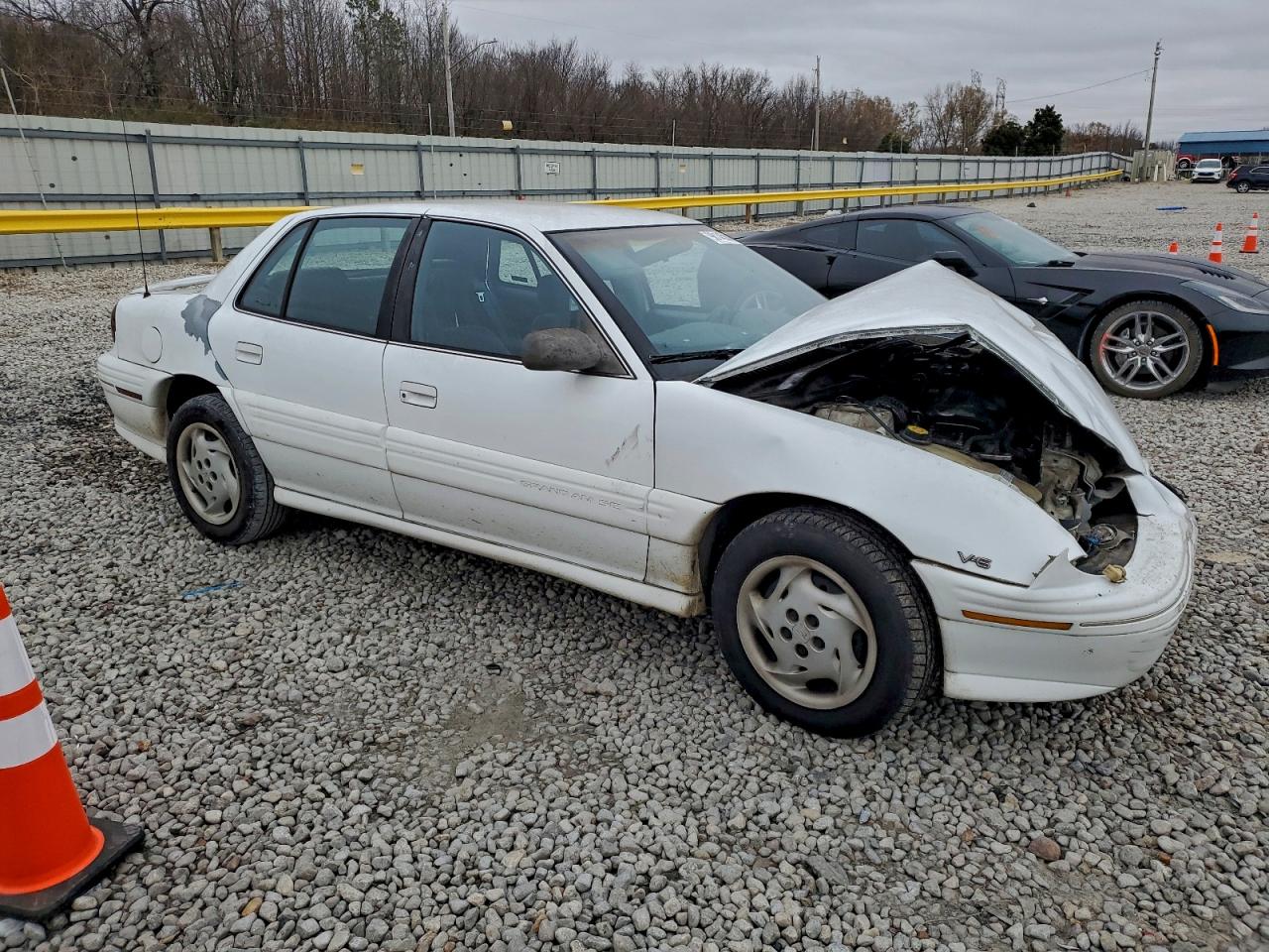 1998 Pontiac Grand Am Se Белый vin: 1G2NE52M2WM526933