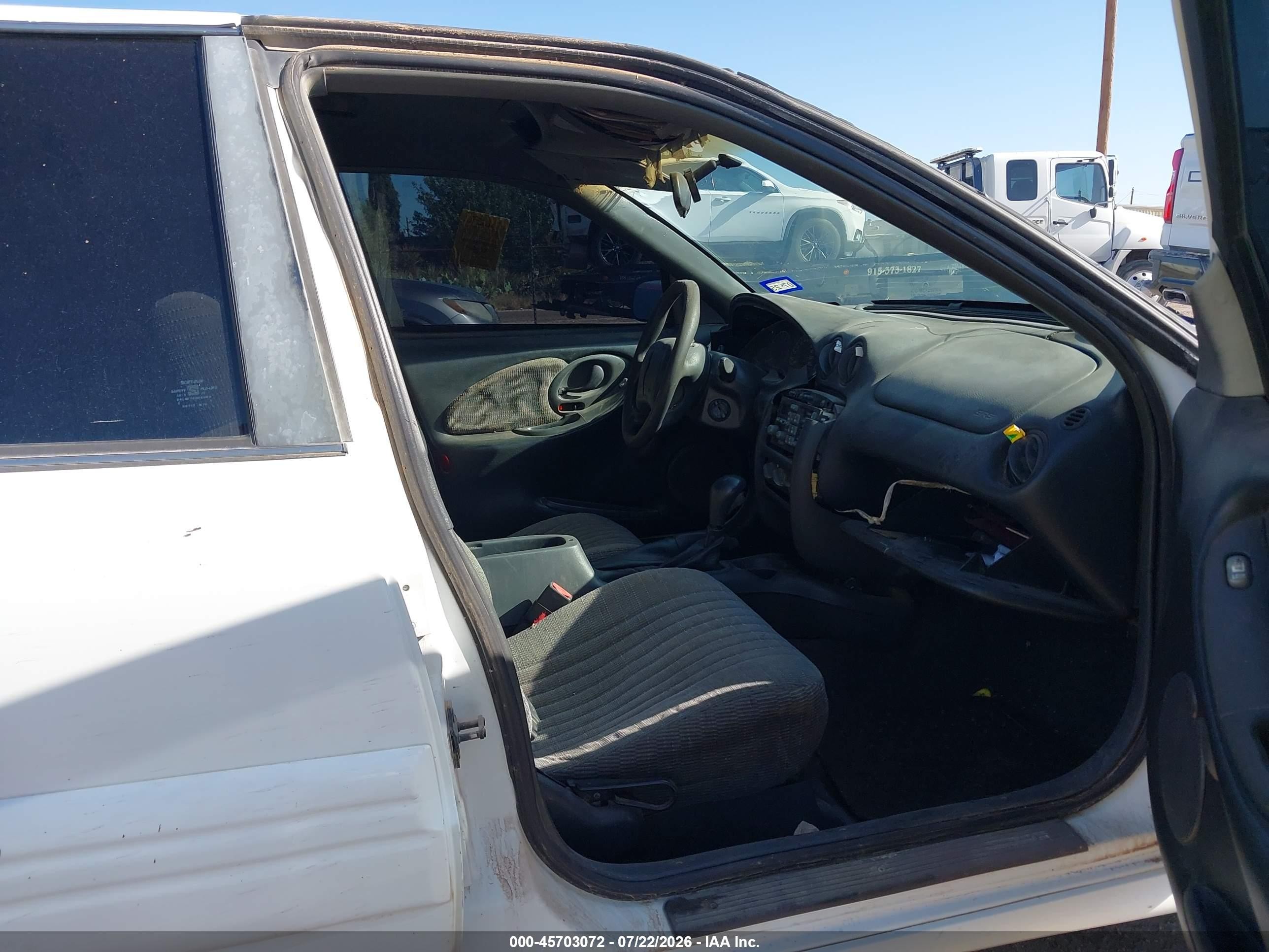 1998 Pontiac Grand Am Se White vin: 1G2NE52T1WM521195