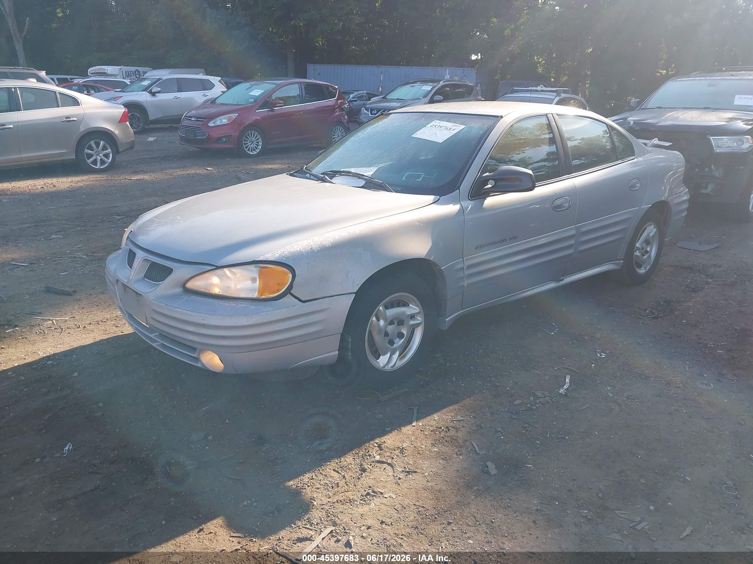 2000 Pontiac Grand Am Se Silver vin: 1G2NE52T2YM854721