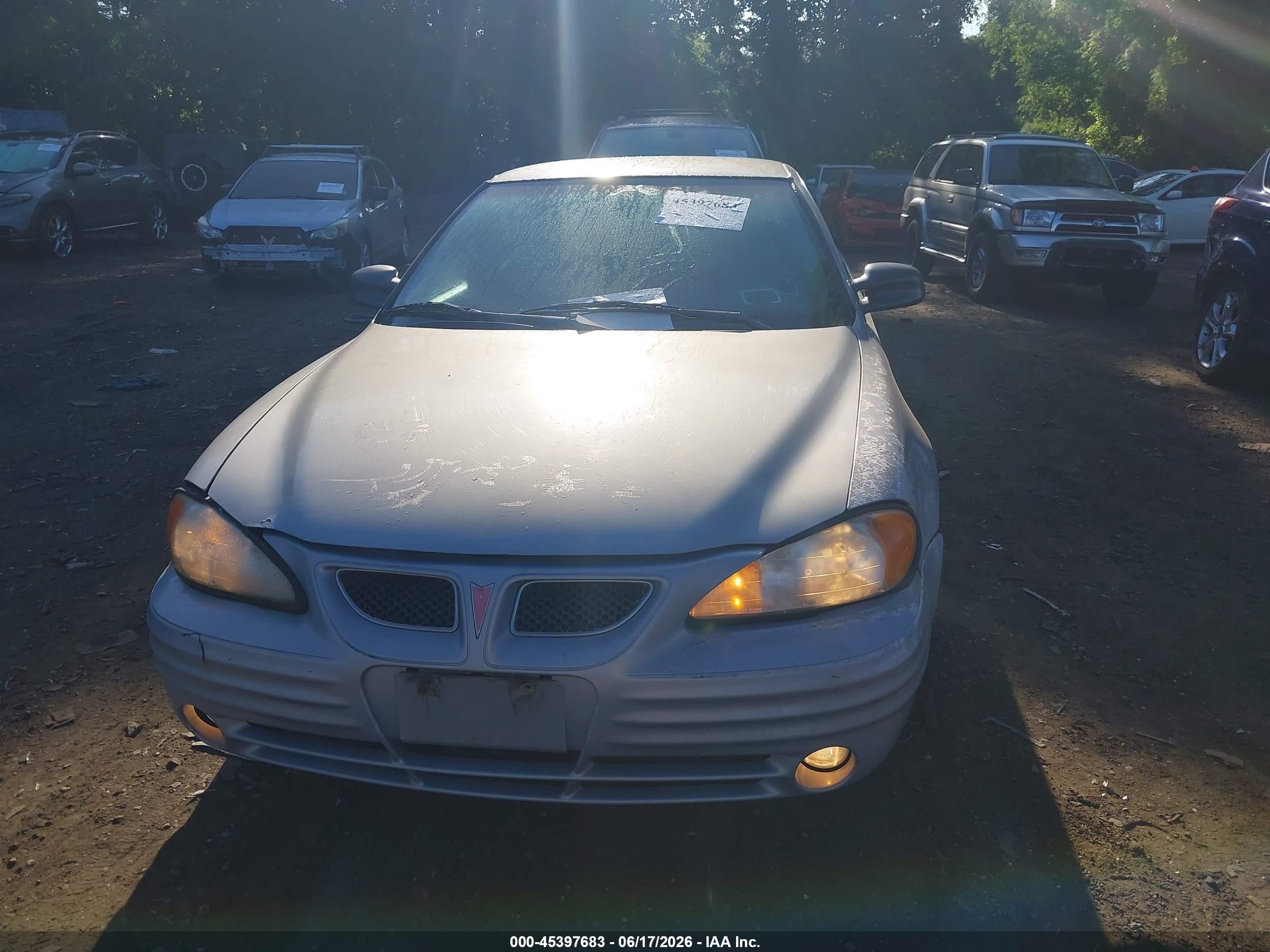 2000 Pontiac Grand Am Se Silver vin: 1G2NE52T2YM854721