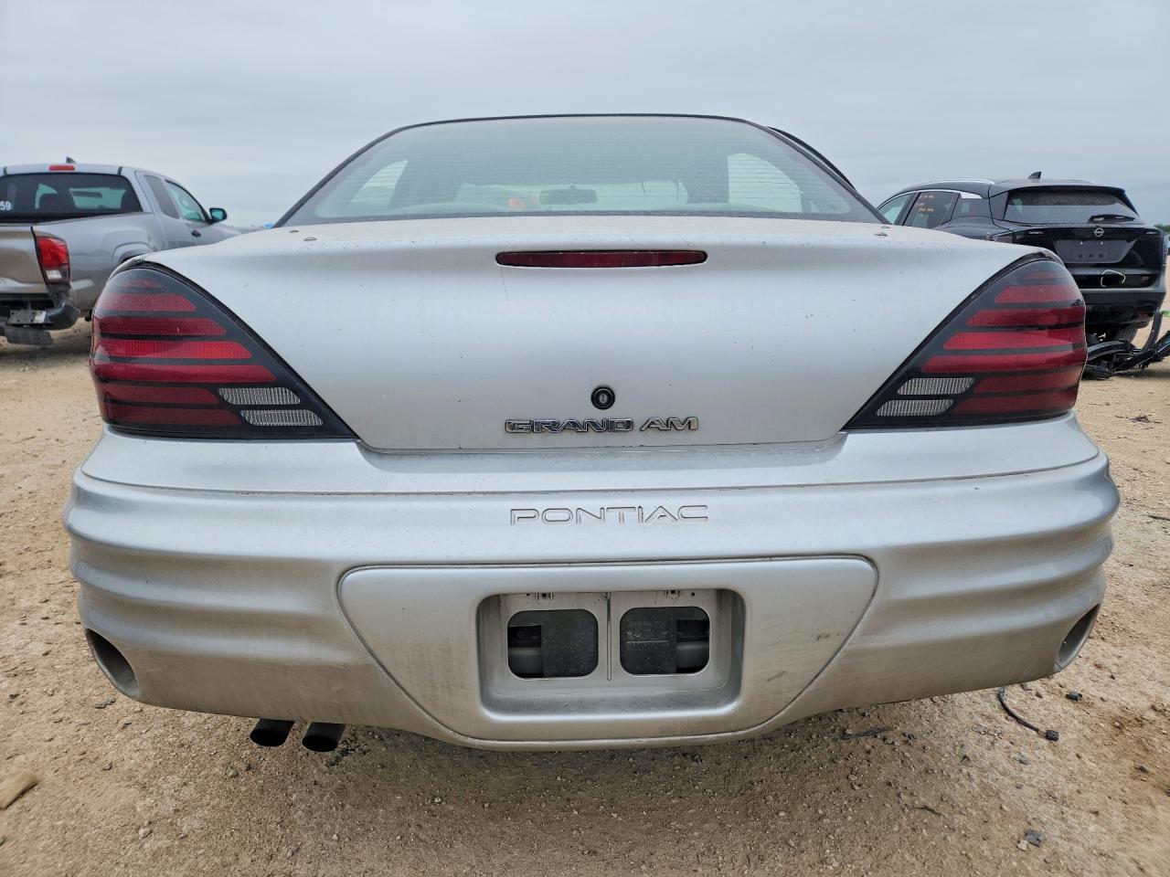 2001 Pontiac Grand Am Se Серебряный vin: 1G2NE52T31M532661