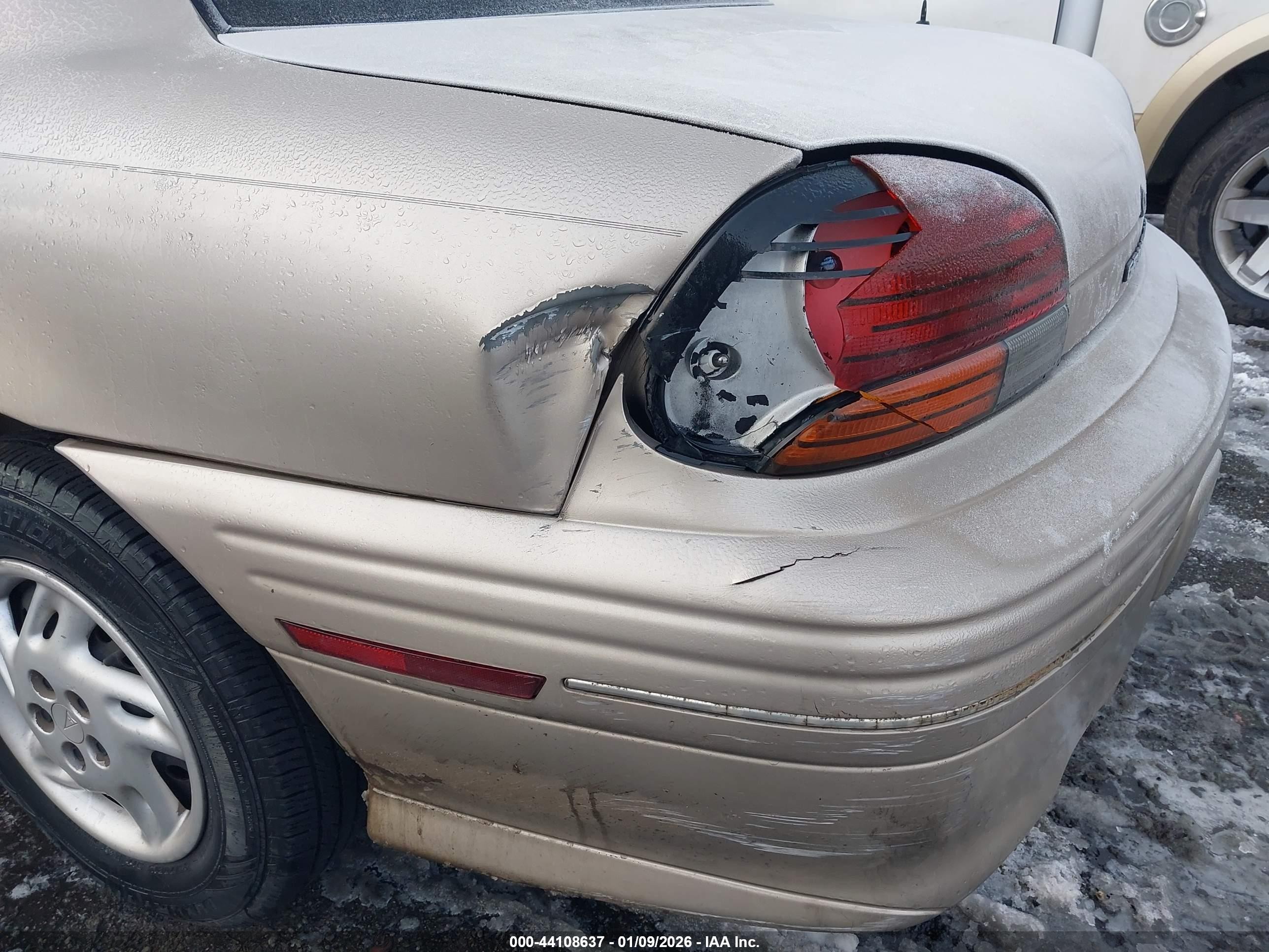 1997 Pontiac Grand Am Se Желто-коричневый vin: 1G2NE52T7VM514203