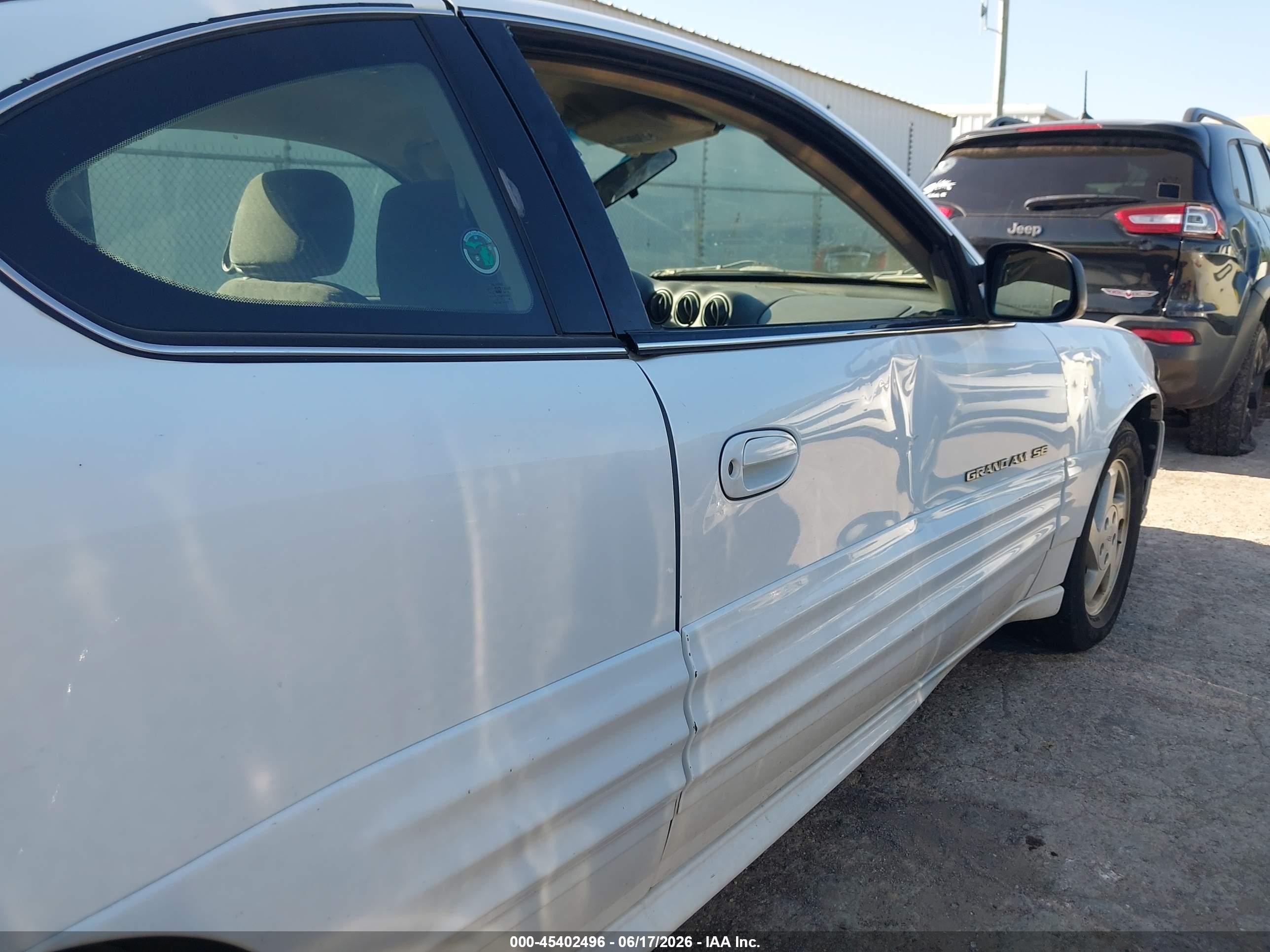 2000 Pontiac Grand Am Se1 White vin: 1G2NF12E3YM812131