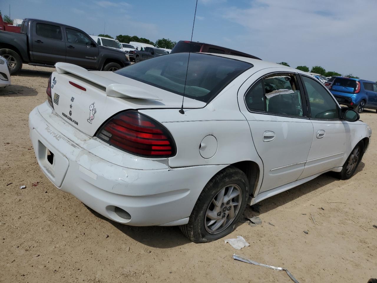2004 Pontiac Grand Am Se1 White vin: 1G2NF52E04C240085