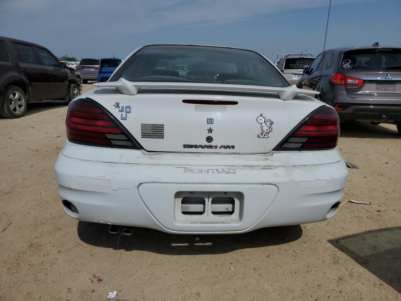 2004 Pontiac Grand Am Se1 White vin: 1G2NF52E04C240085