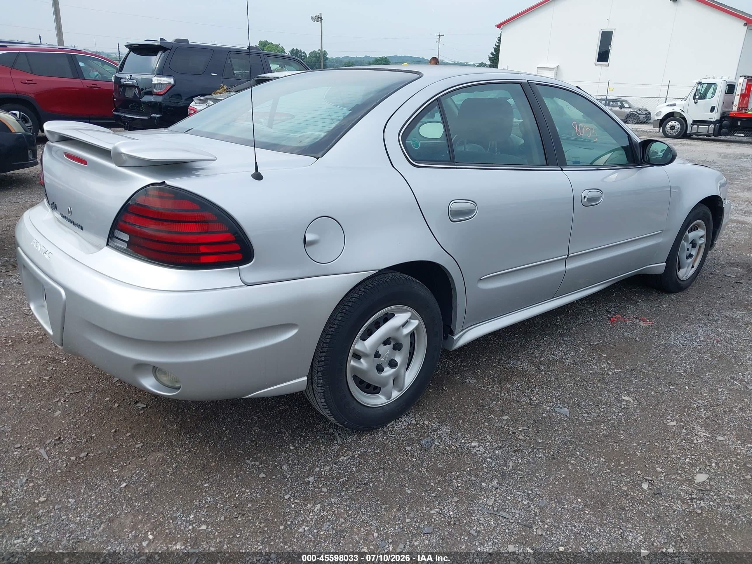 2004 Pontiac Grand Am Se1 Silver vin: 1G2NF52E04M705510