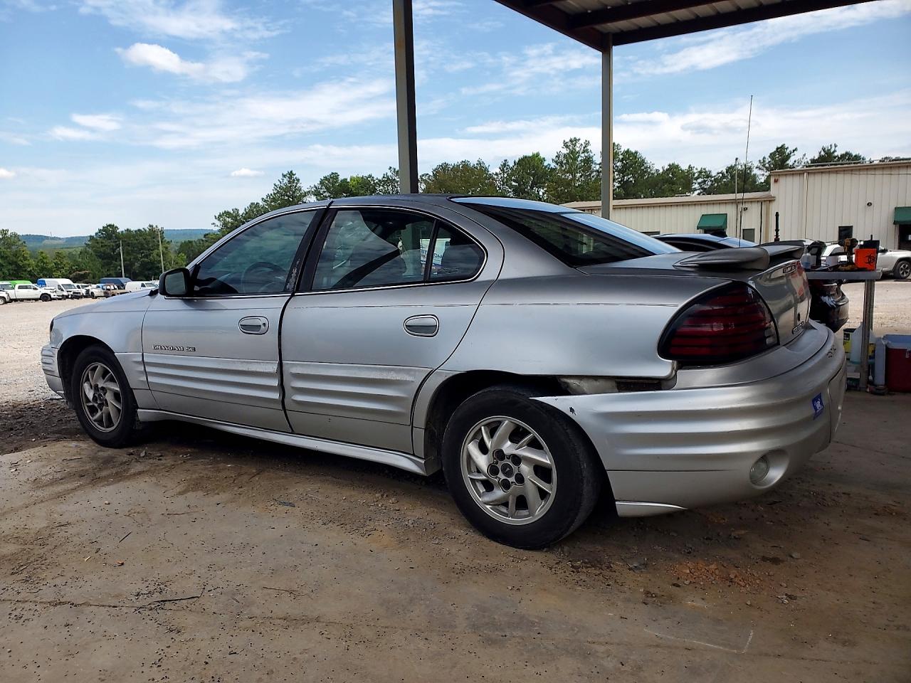 2001 Pontiac Grand Am Se1 Silver vin: 1G2NF52E11M651551