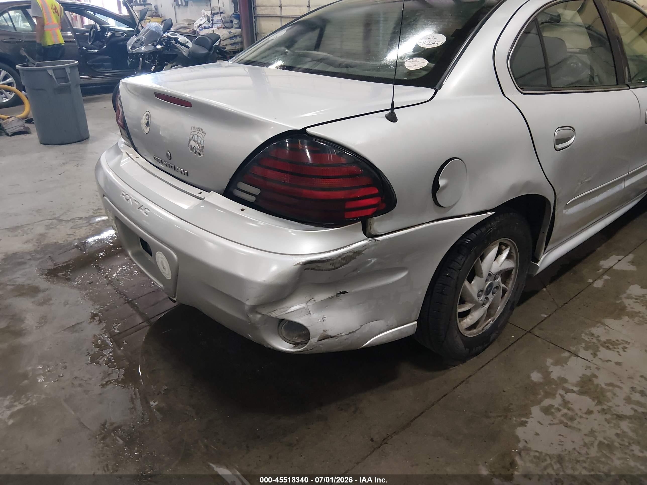 2003 Pontiac Grand Am Se1 White vin: 1G2NF52E13C112243