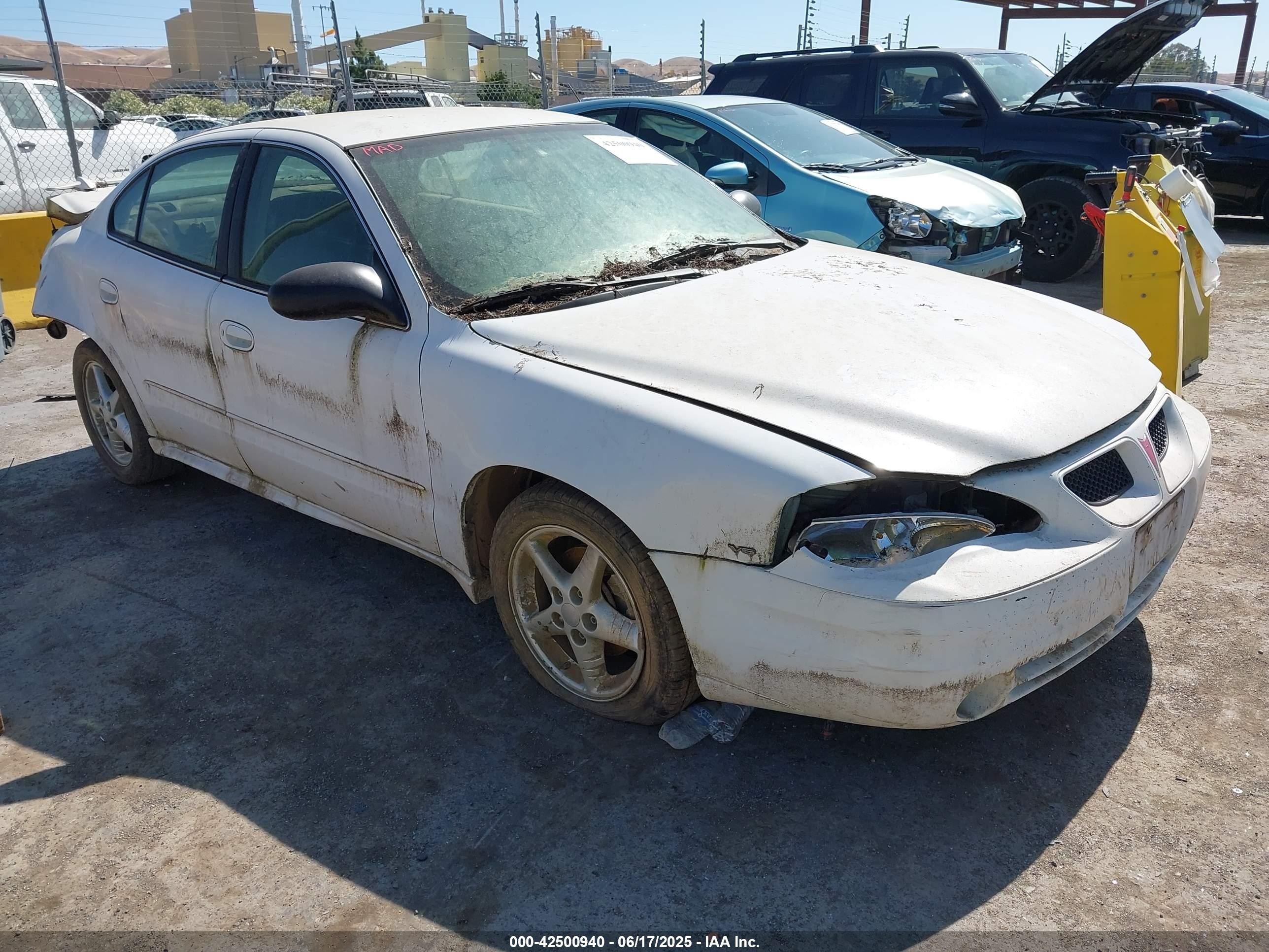 2004 Pontiac Grand Am Se1 Белый vin: 1G2NF52E24C185526