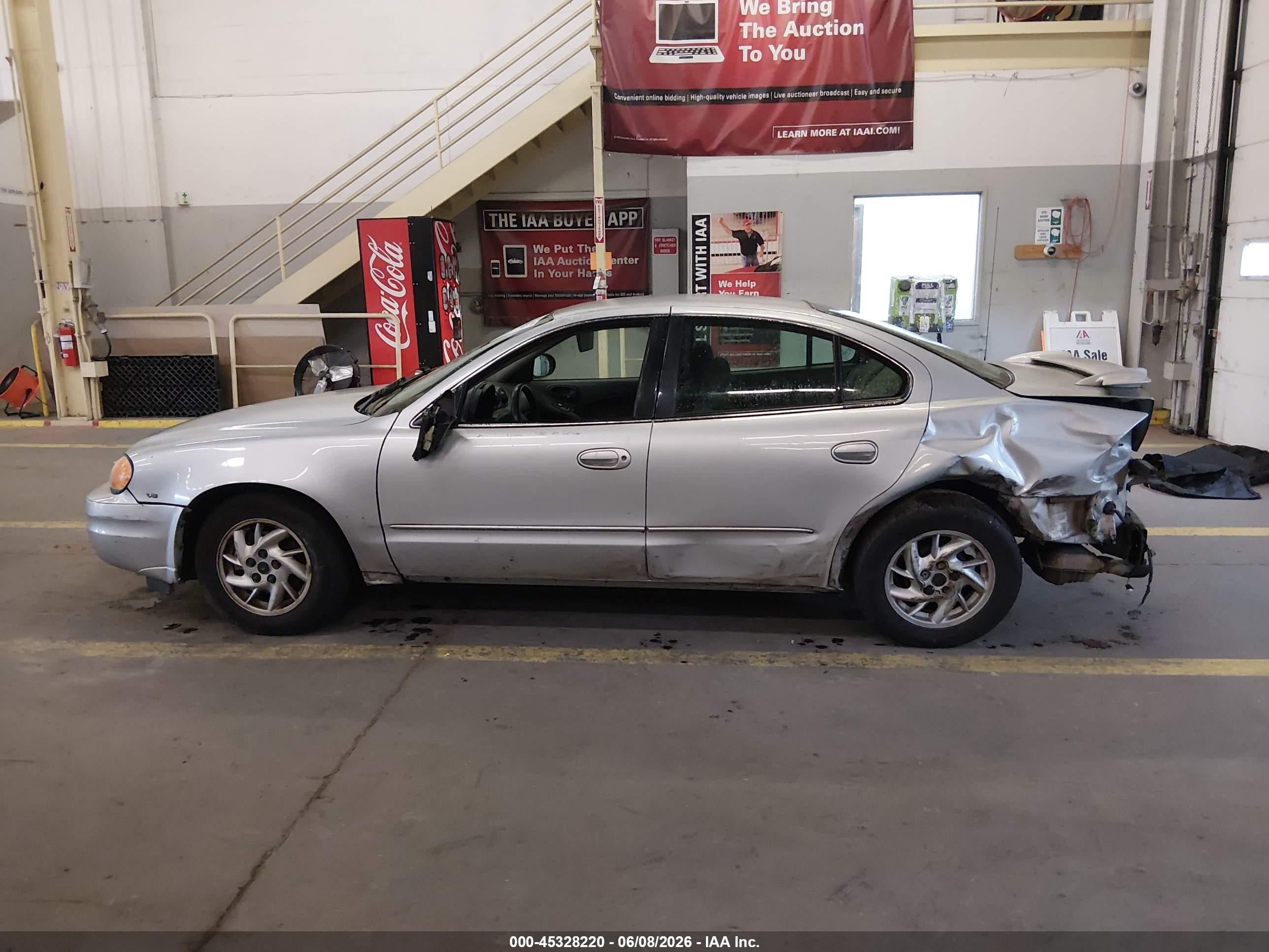 2004 Pontiac Grand Am Se1 Silver vin: 1G2NF52E44M596338