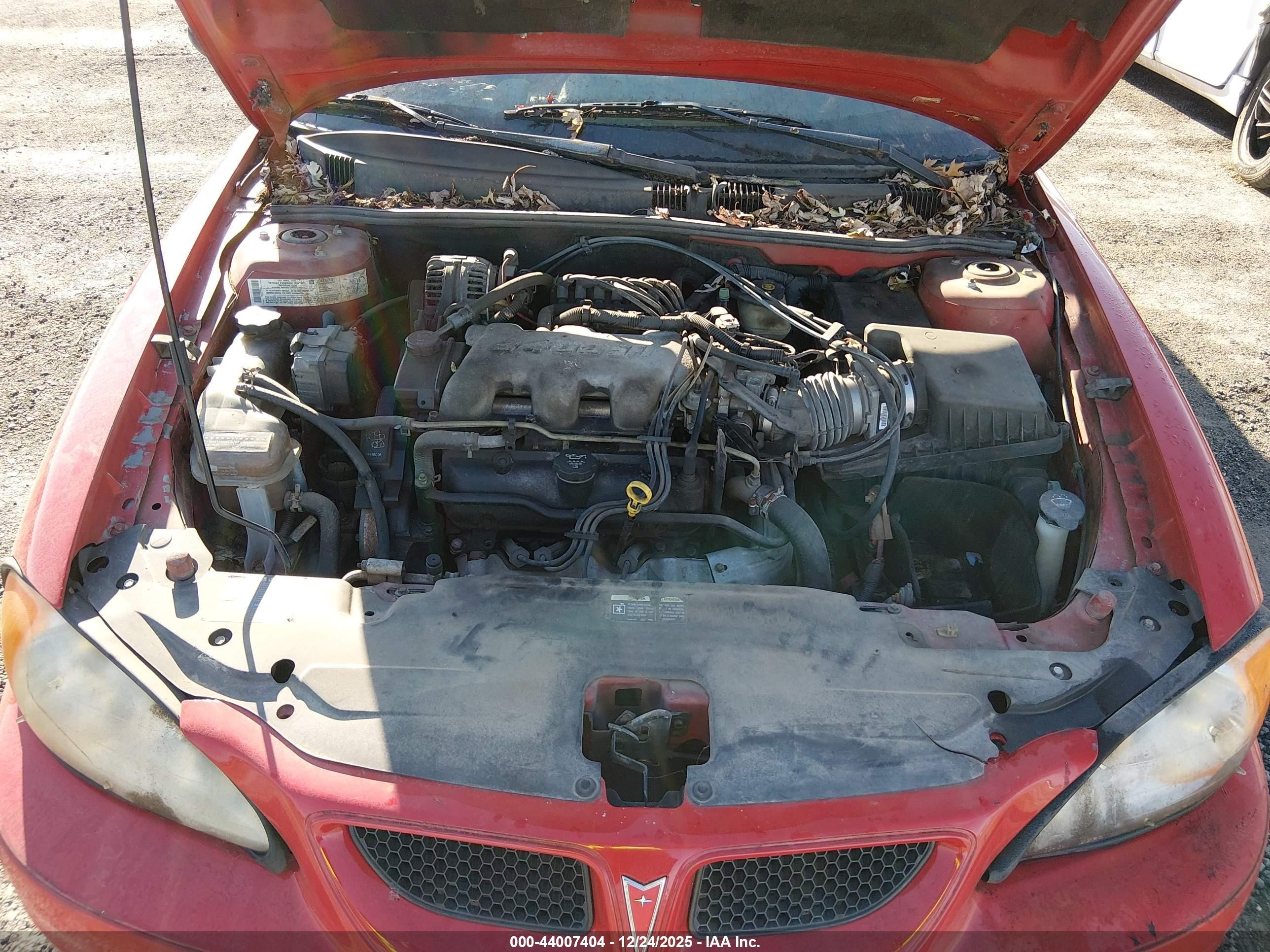 2004 Pontiac Grand Am Se1 Red vin: 1G2NF52E54C254516