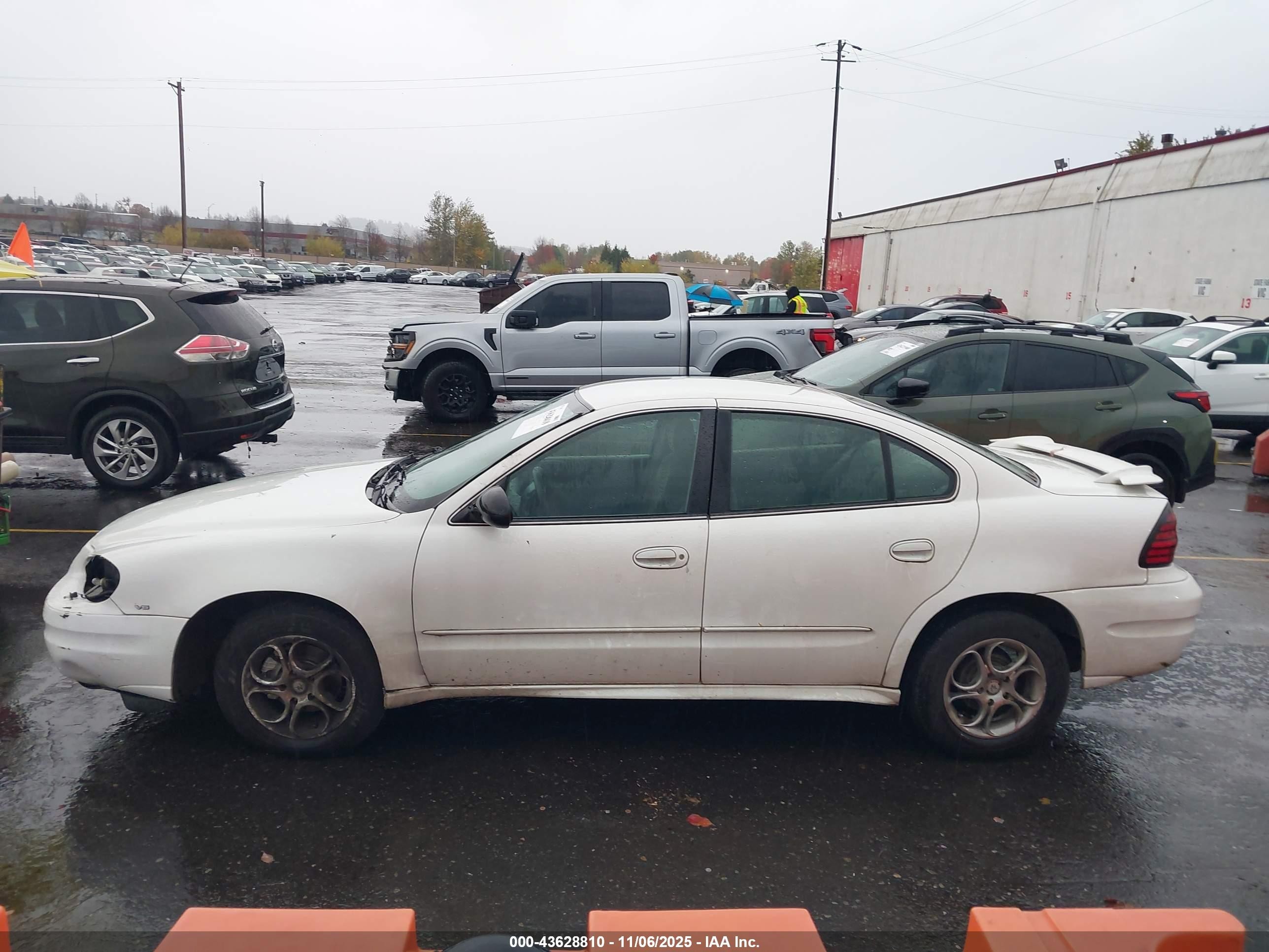 2004 Pontiac Grand Am Se1 White vin: 1G2NF52E84C146911