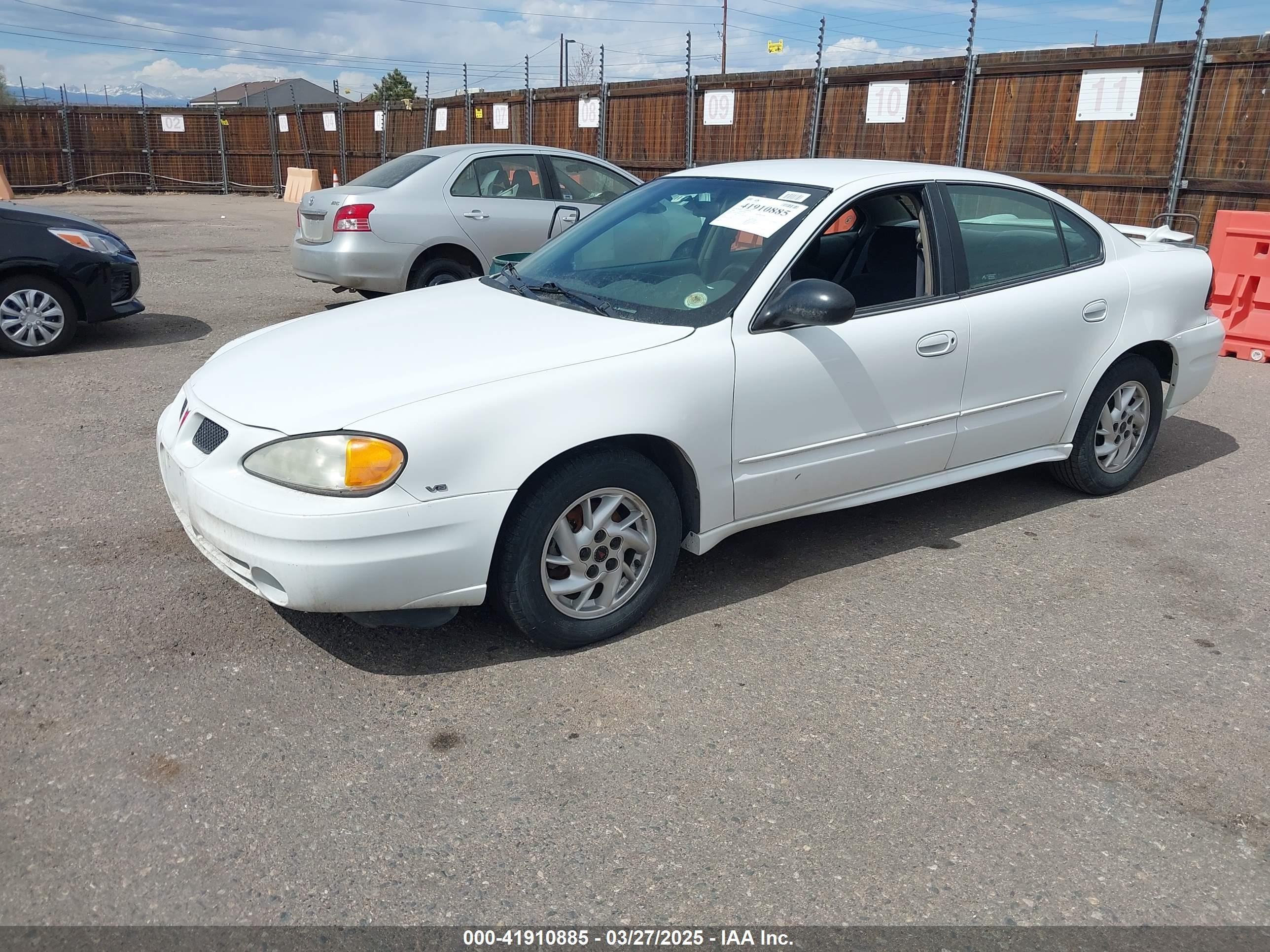 2004 Pontiac Grand Am Se1 White vin: 1G2NF52E84M517365