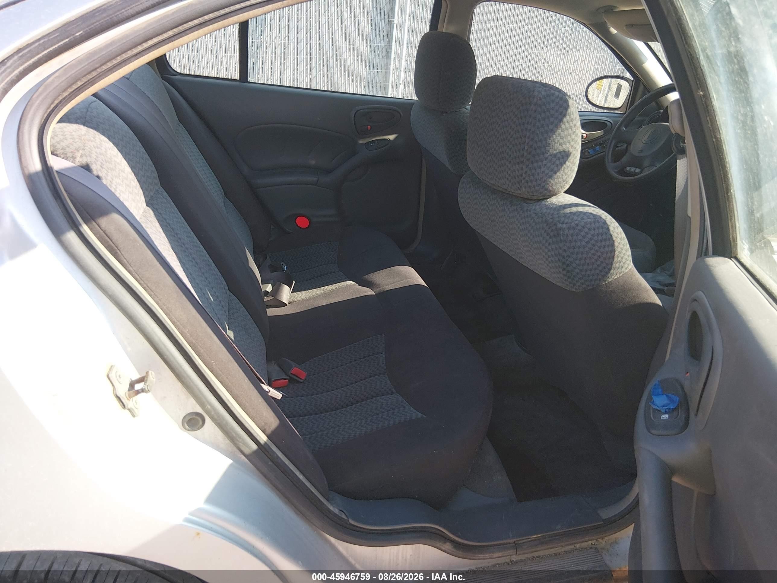 2004 Pontiac Grand Am Se1 Silver vin: 1G2NF52E84M596827