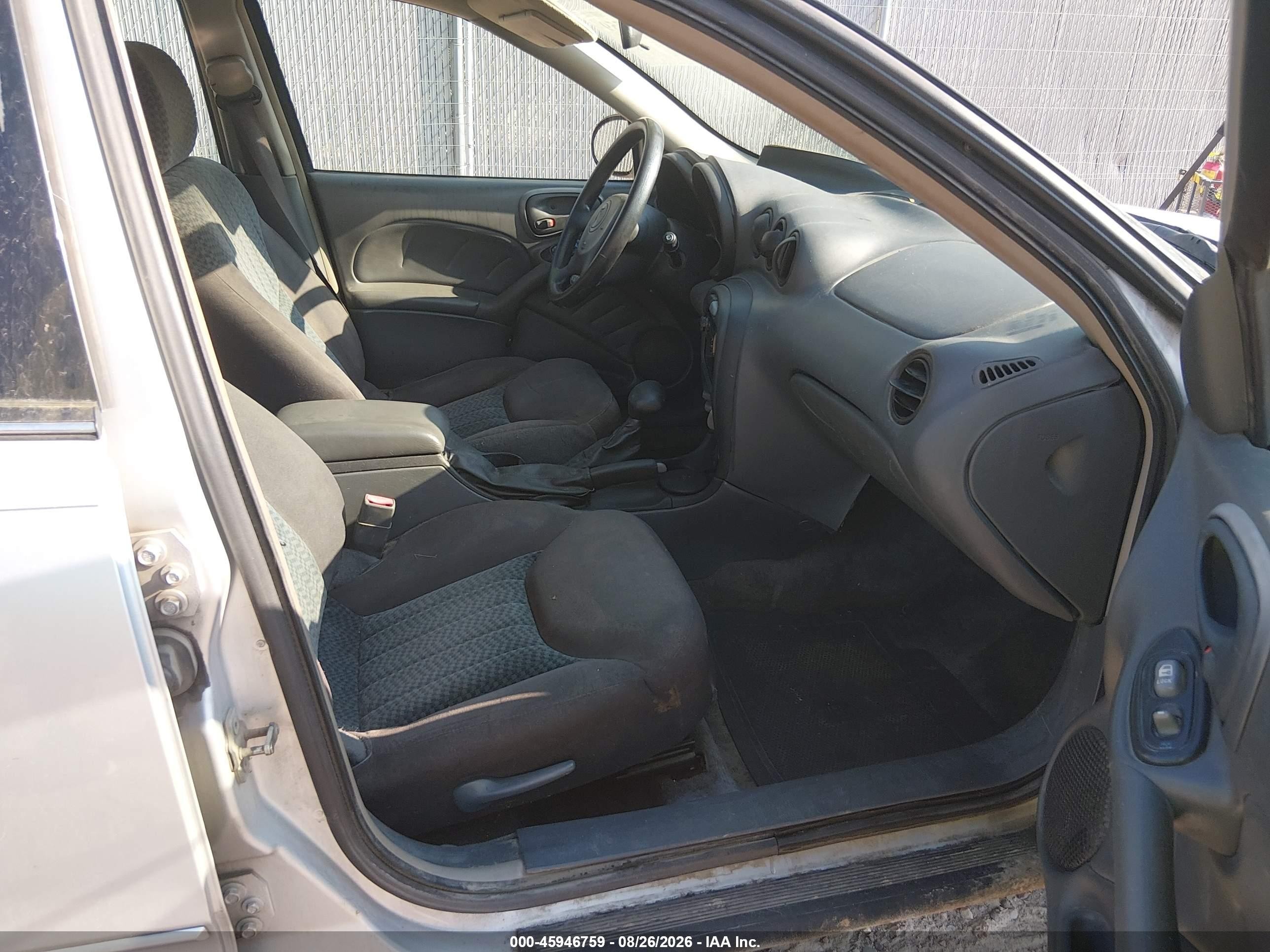 2004 Pontiac Grand Am Se1 Silver vin: 1G2NF52E84M596827