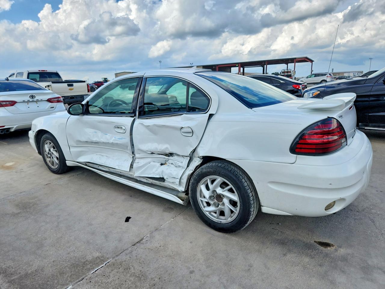 2004 Pontiac Grand Am Se1 White vin: 1G2NF52E94C233121